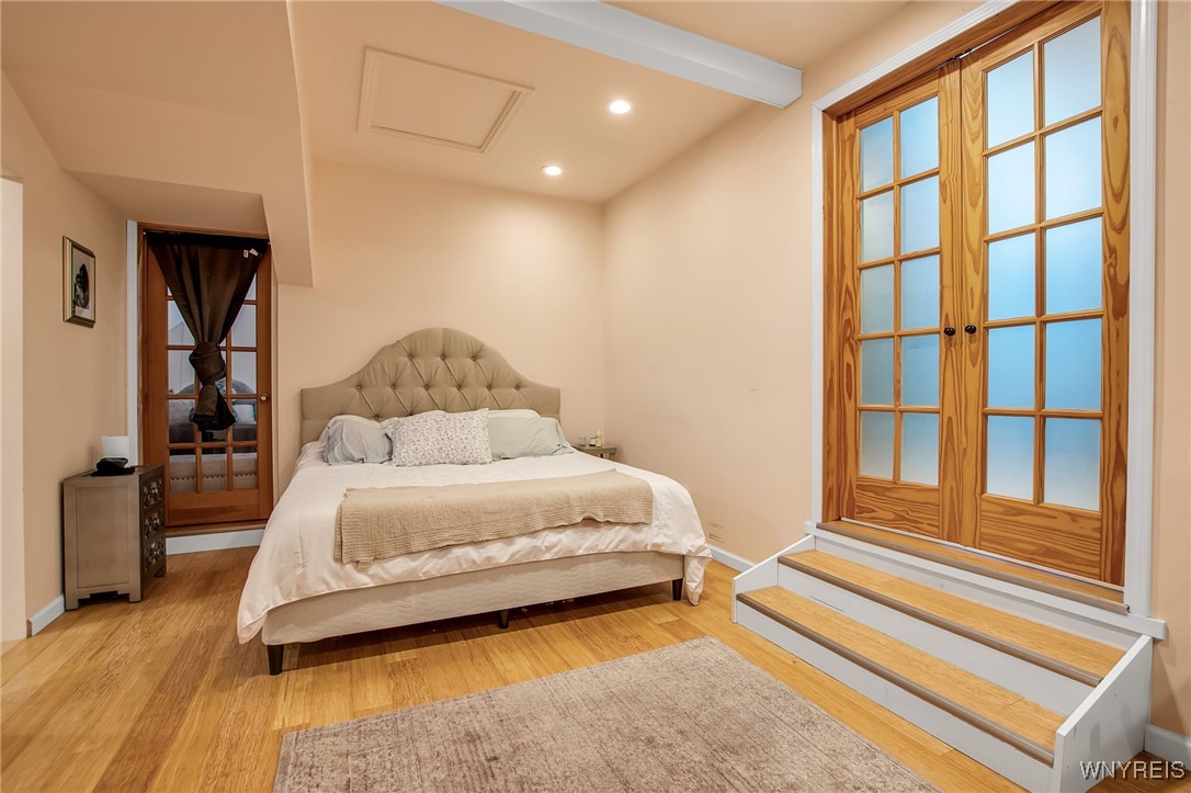 Elma, New York, 14059, United States, 7 Bedrooms Bedrooms, ,6 BathroomsBathrooms,Residential,For Sale,1935359