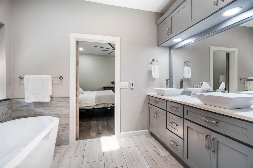 Dallas, Texas, 75287, United States, 3 Bedrooms Bedrooms, ,2 BathroomsBathrooms,Residential,For Sale,1902749