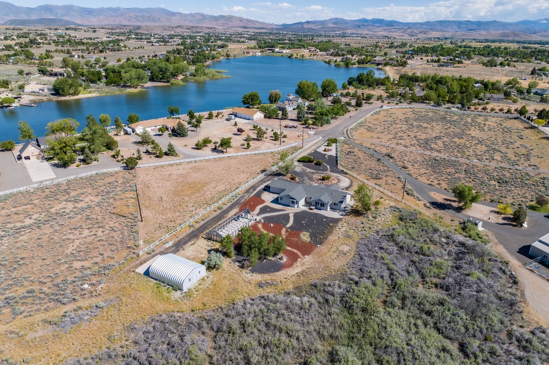  where  privacy meets convenience in gardnerville - 物件實景