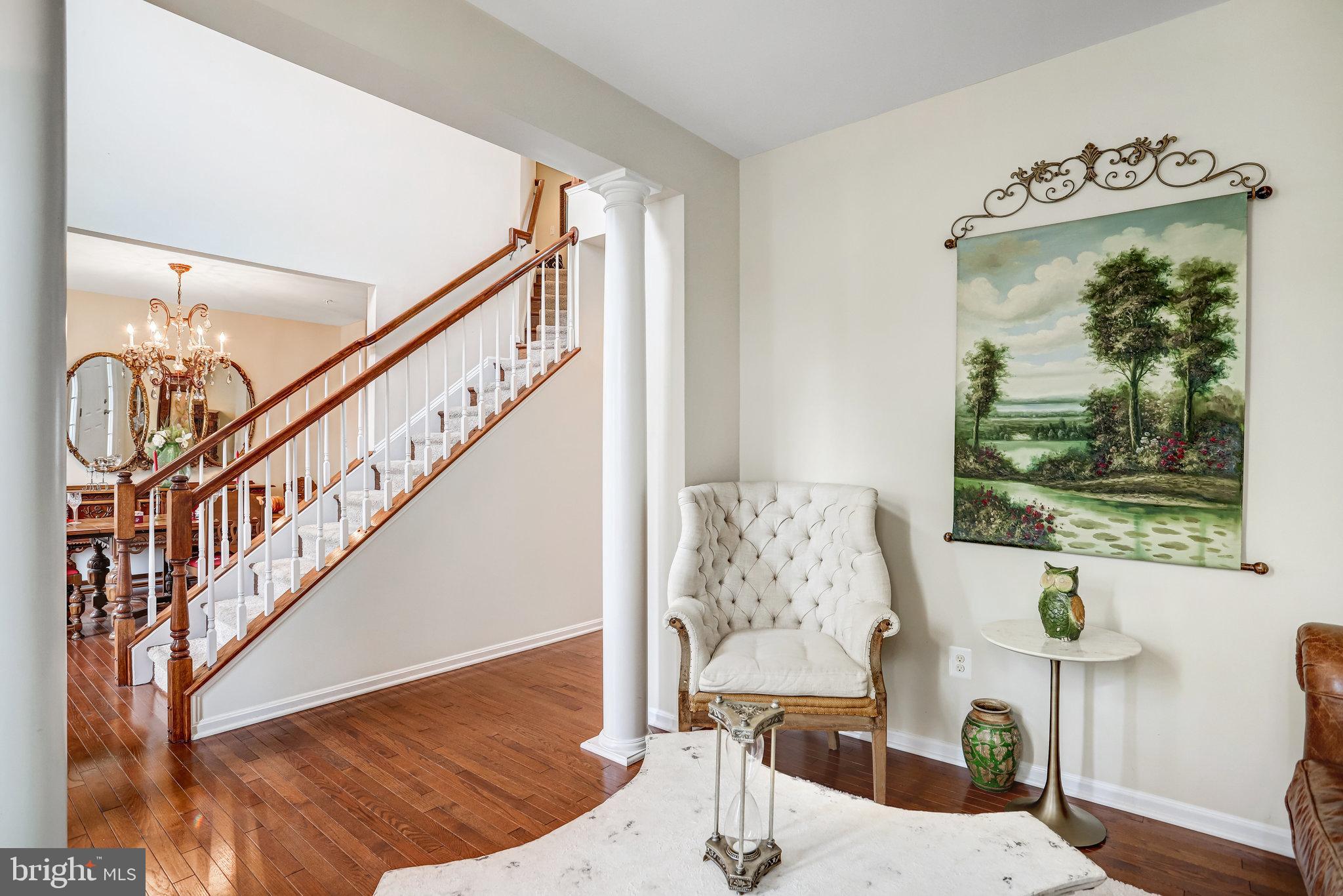 Lanham, Maryland, 20706, United States, 6 Bedrooms Bedrooms, ,5 BathroomsBathrooms,Residential,For Sale,2002849