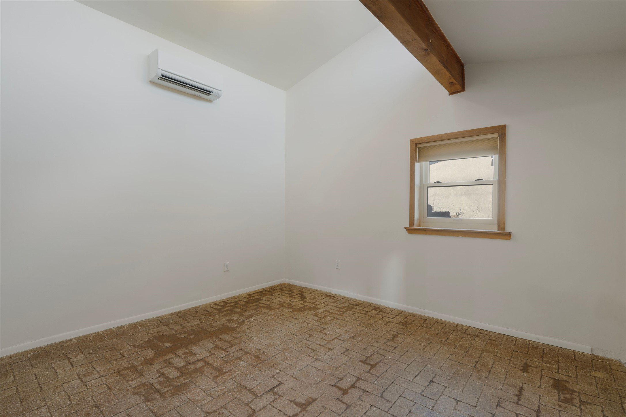  76 & 78 County Road 114 - 物件實景