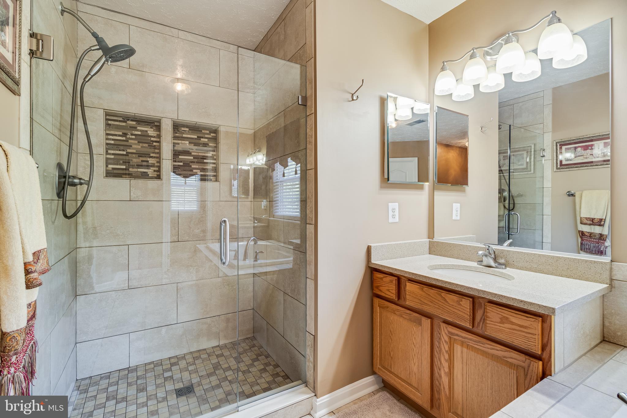 Waldorf, Maryland, 20601, United States, 5 Bedrooms Bedrooms, ,3 BathroomsBathrooms,Residential,For Sale,2006128