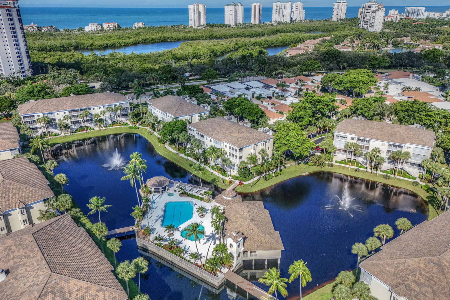  PELICAN BAY - PEBBLE CREEK - 物件實景