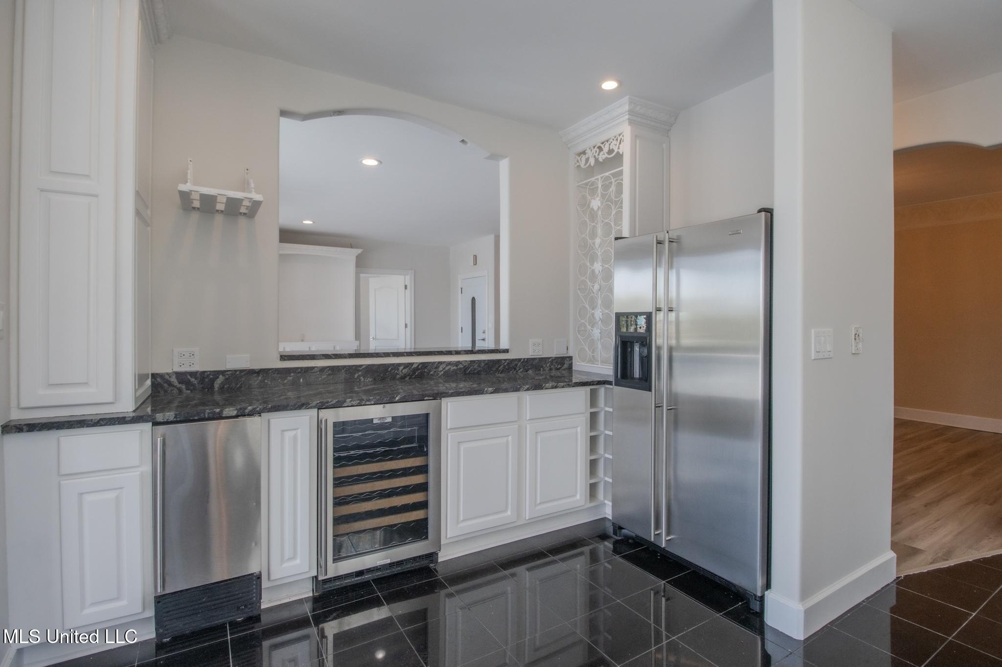 Gulfport, Mississippi, 39507, United States, 4 Bedrooms Bedrooms, ,3 BathroomsBathrooms,Residential,For Sale,1981808