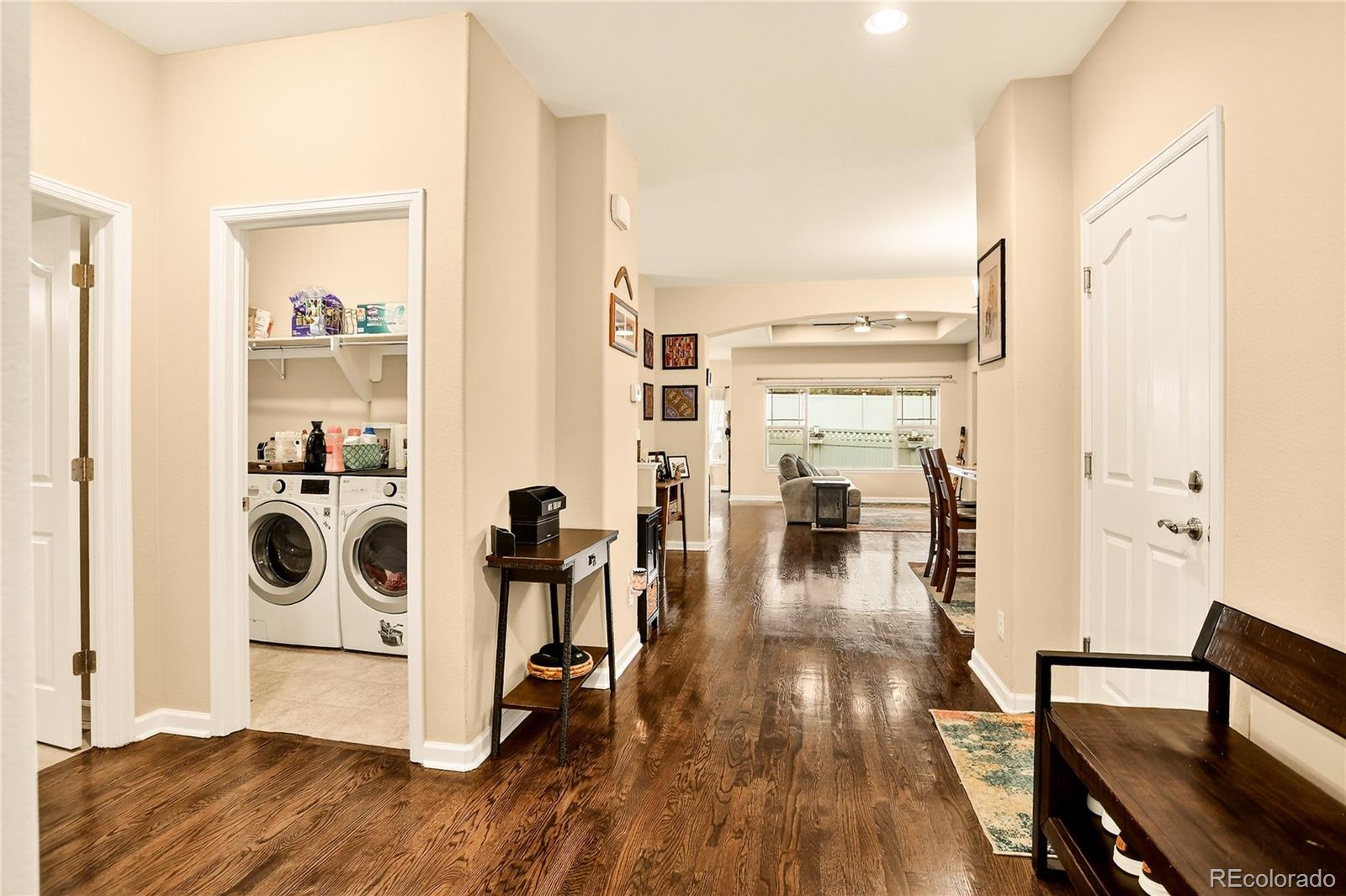 Aurora, Colorado, 80015, United States, 3 Bedrooms Bedrooms, ,2 BathroomsBathrooms,Residential,For Sale,1957602