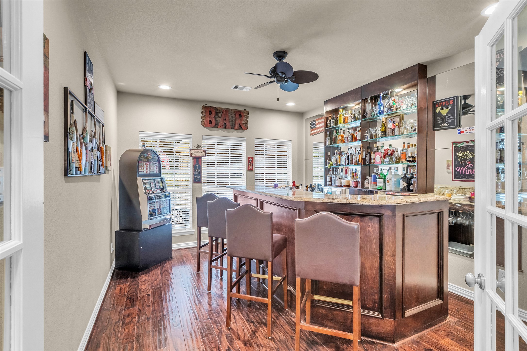 Conroe, Texas, 77304, United States, 4 Bedrooms Bedrooms, ,3 BathroomsBathrooms,Residential,For Sale,1999567