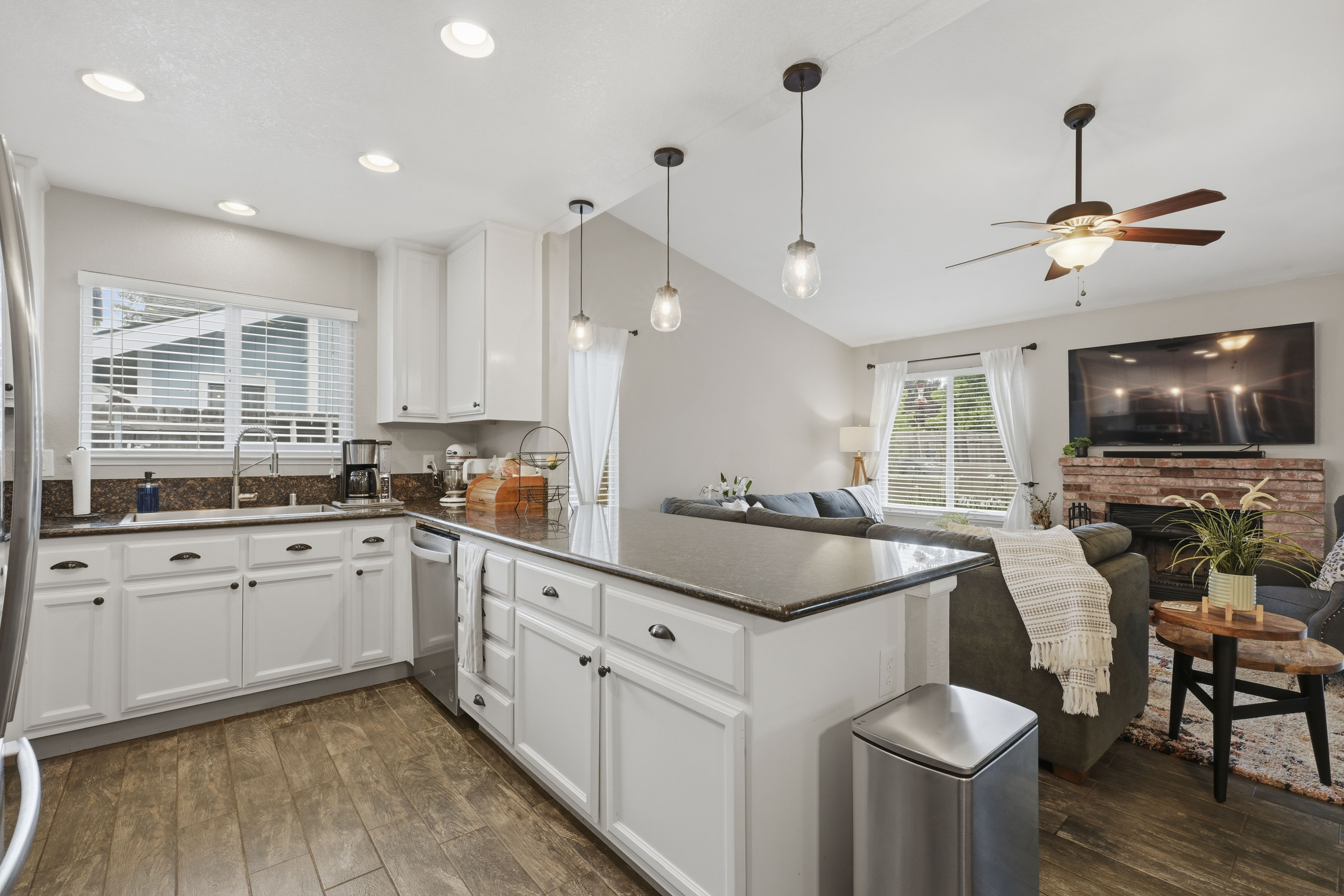  100 Winchester Court, Folsom, CA 95630 - 物件實景