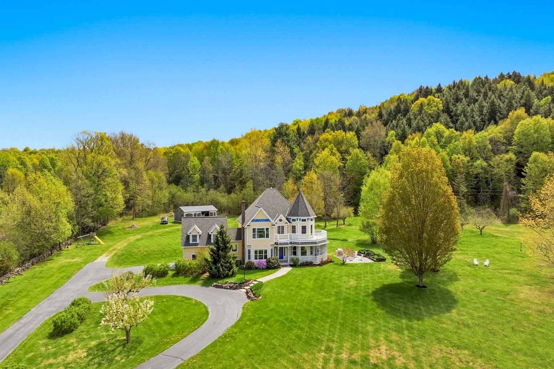  302 Ledge Hill Drive - 物件實景