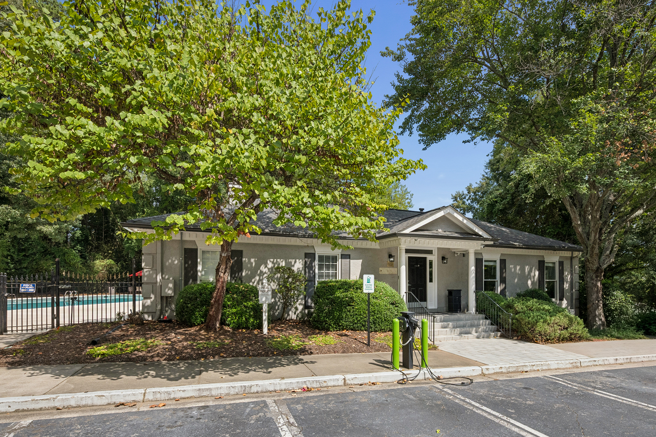  Top Floor Retreat in a Gated Buckhead Community - 物件實景