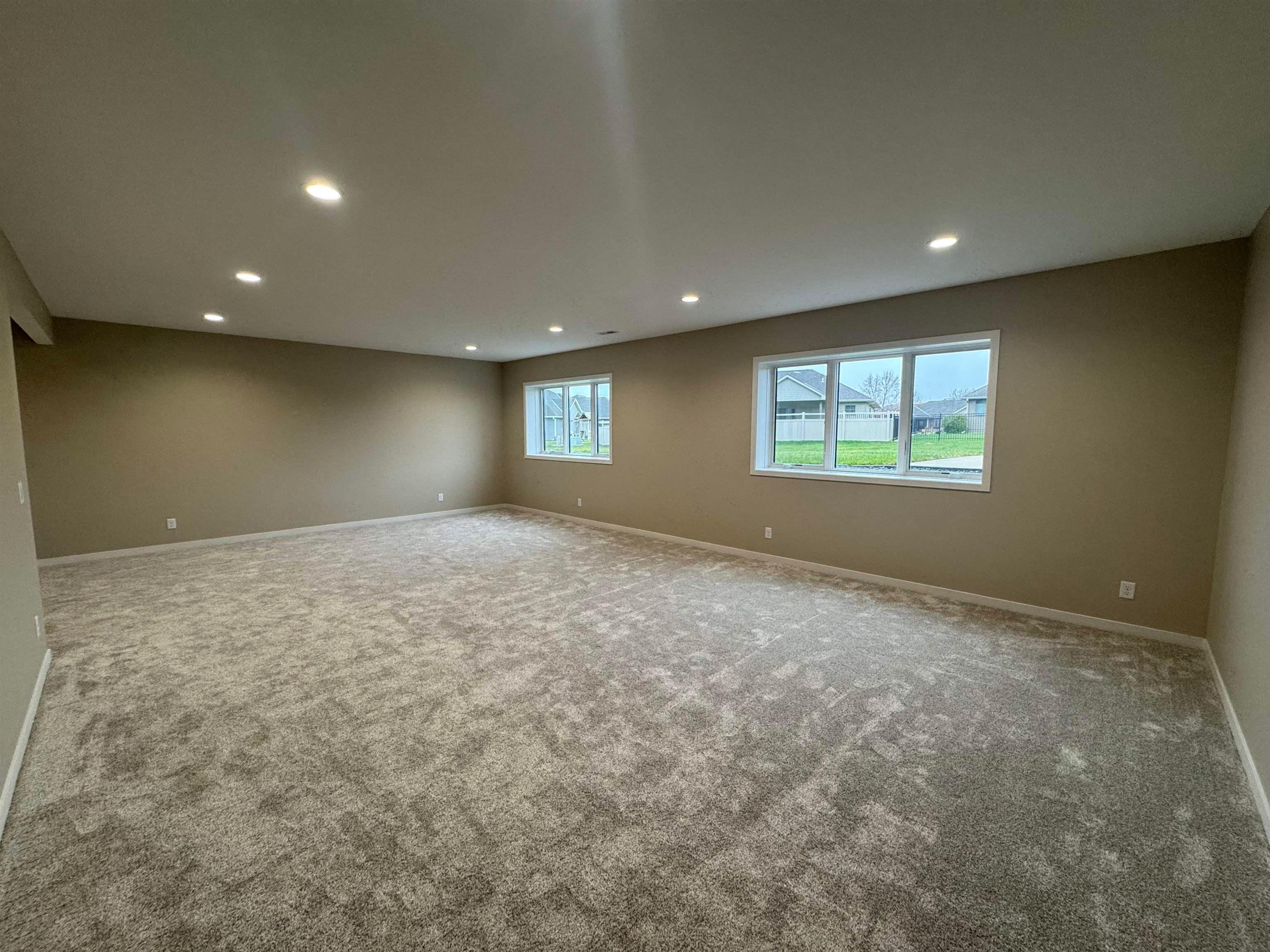 Norfolk, Nebraska, 68701, United States, 4 Bedrooms Bedrooms, ,3 BathroomsBathrooms,Residential,For Sale,1993341