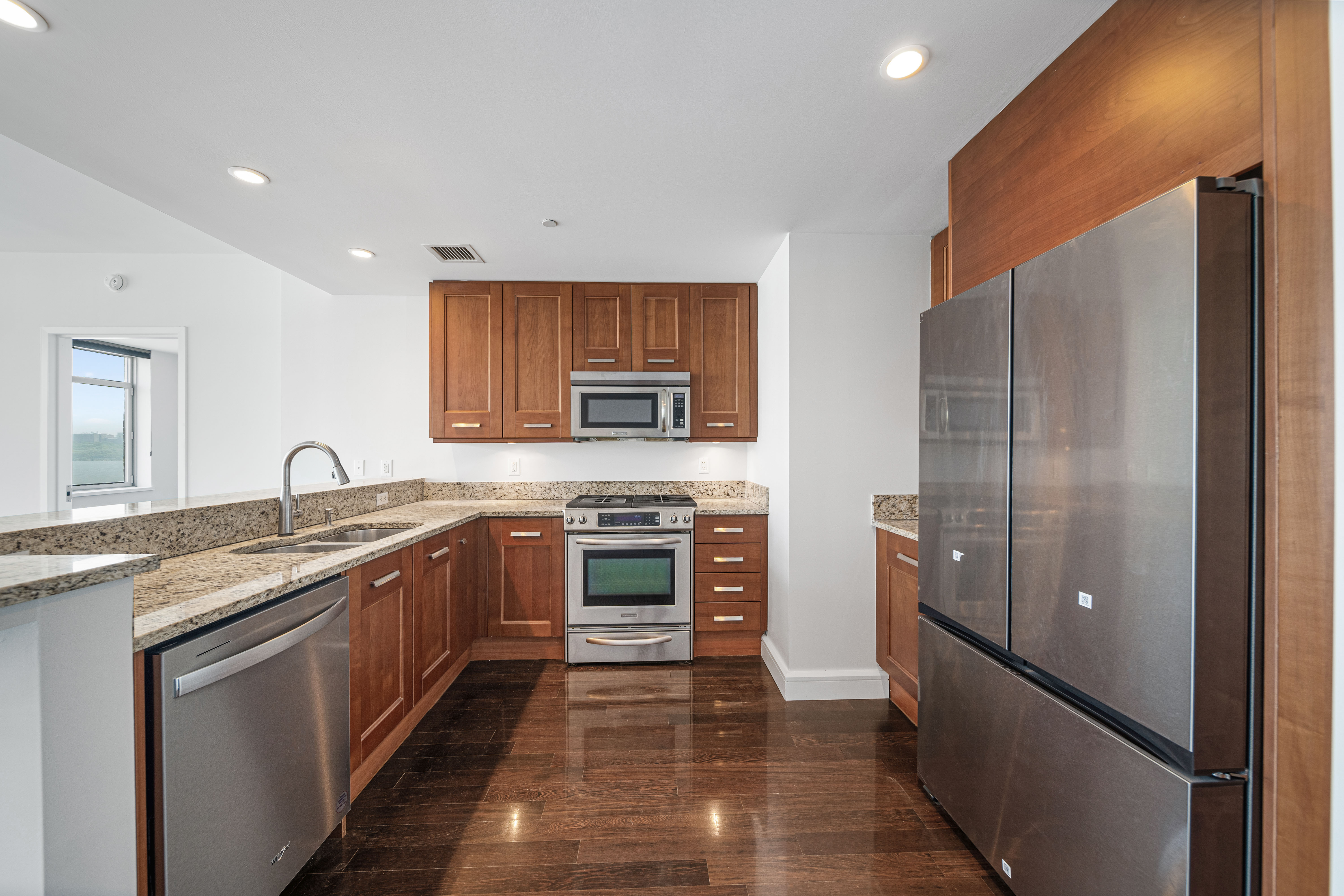  8100 River Road Unit # 915, North Bergen, NJ 07047 - 物件實景