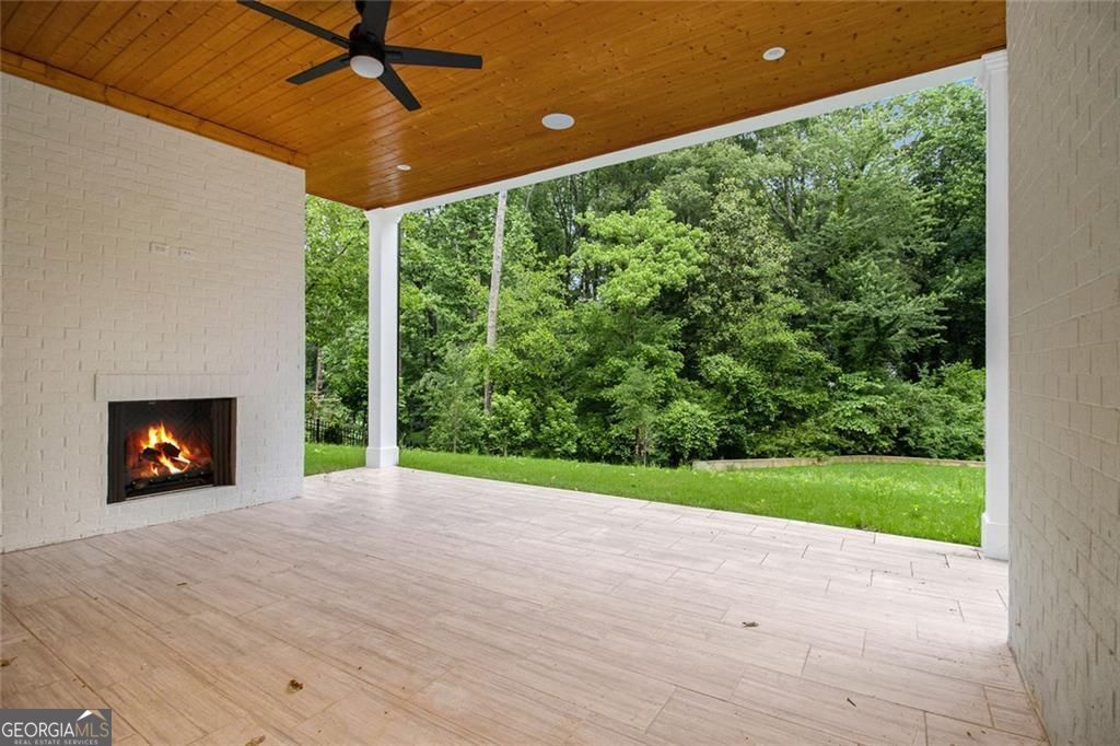 Atlanta, Georgia, 30342, United States, 6 Bedrooms Bedrooms, ,8 BathroomsBathrooms,Residential,For Sale,1858918