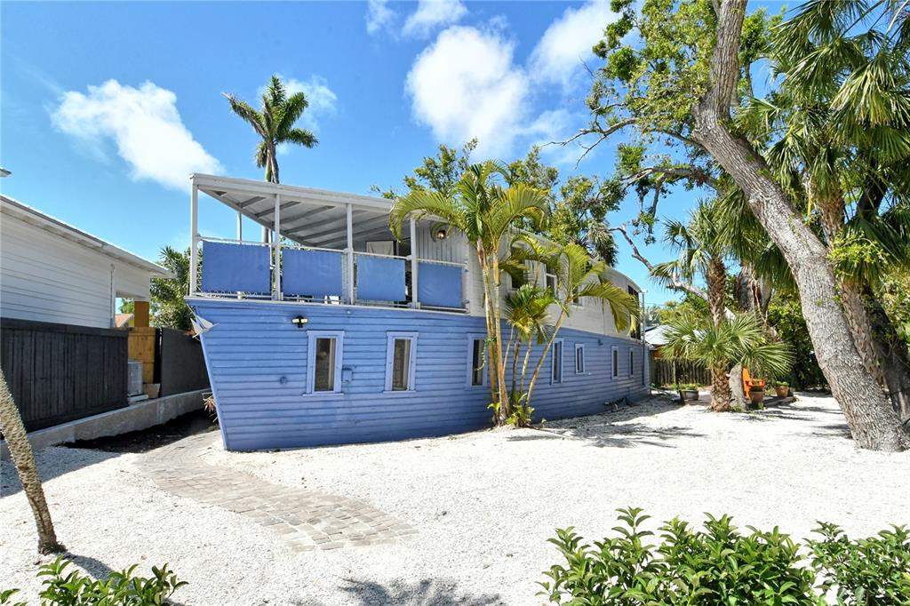 Sarasota, Florida, 34236, United States, 3 Bedrooms Bedrooms, ,3 BathroomsBathrooms,Residential,For Sale,1743279