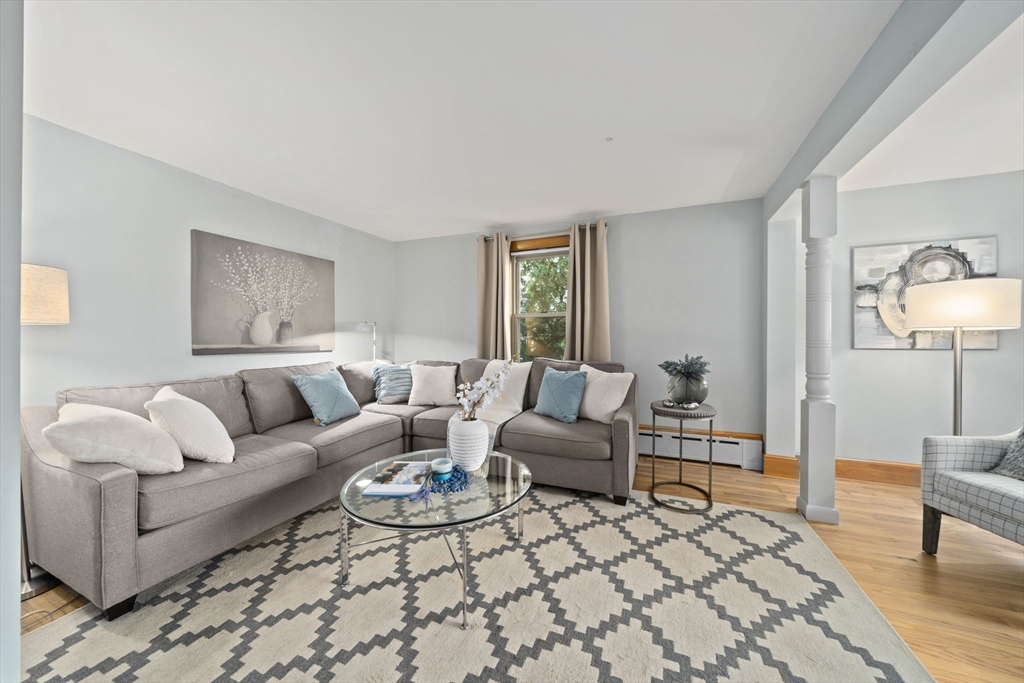 Newton, Massachusetts, 02458, United States, 3 Bedrooms Bedrooms, ,2 BathroomsBathrooms,Residential,For Sale,1939468