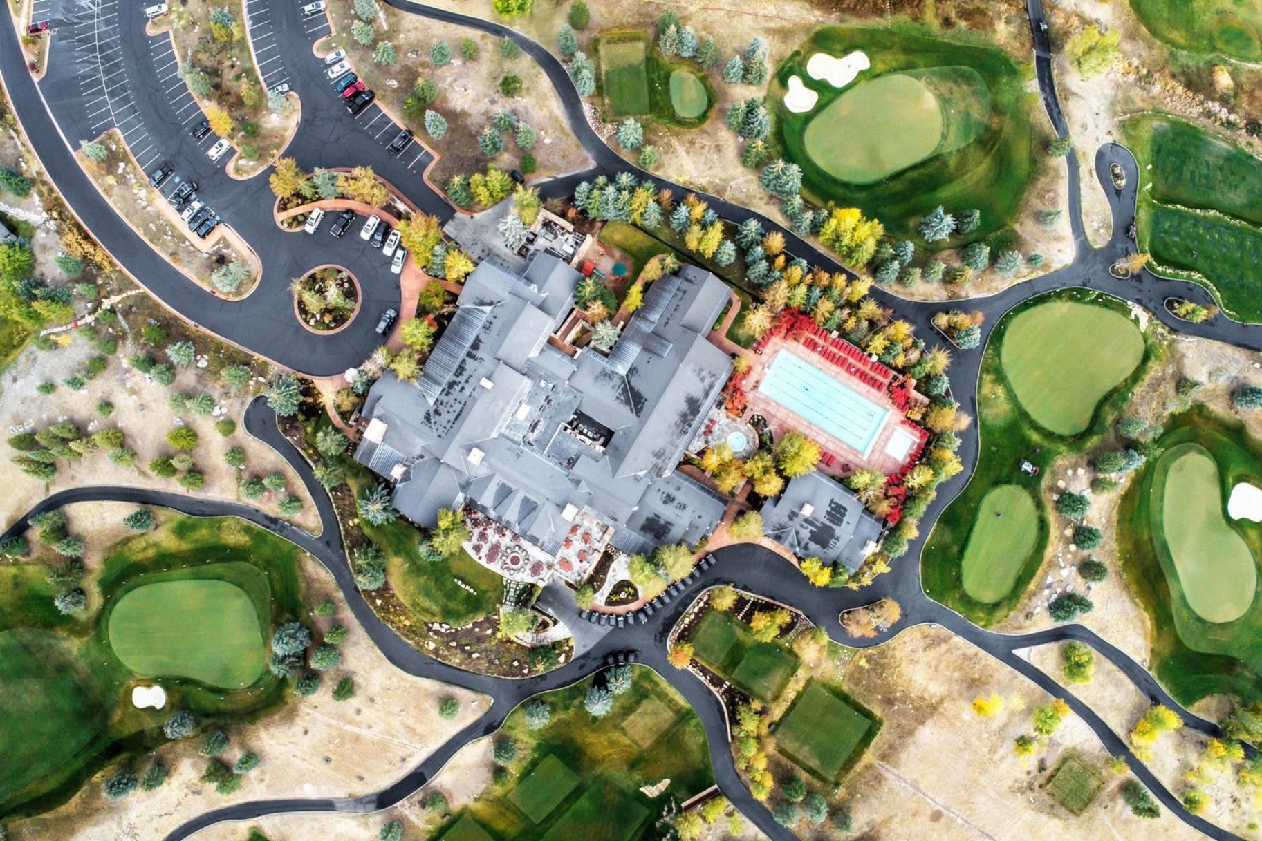 A Legacy Estate Framed by Golf and Ski Views - 物件實景