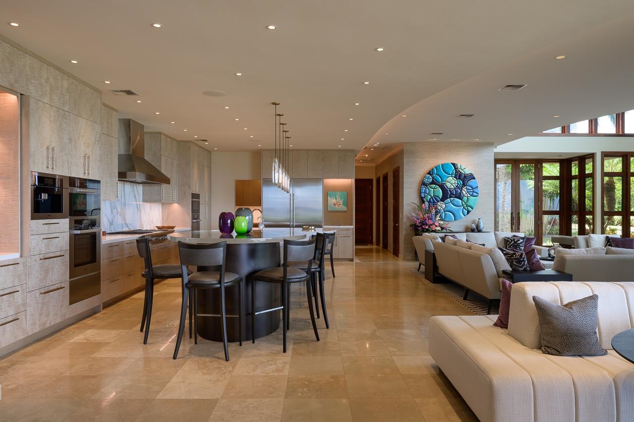 Lahaina, Hawaii, 96761, United States, 7 Bedrooms Bedrooms, ,9 BathroomsBathrooms,Residential,For Sale,1934362