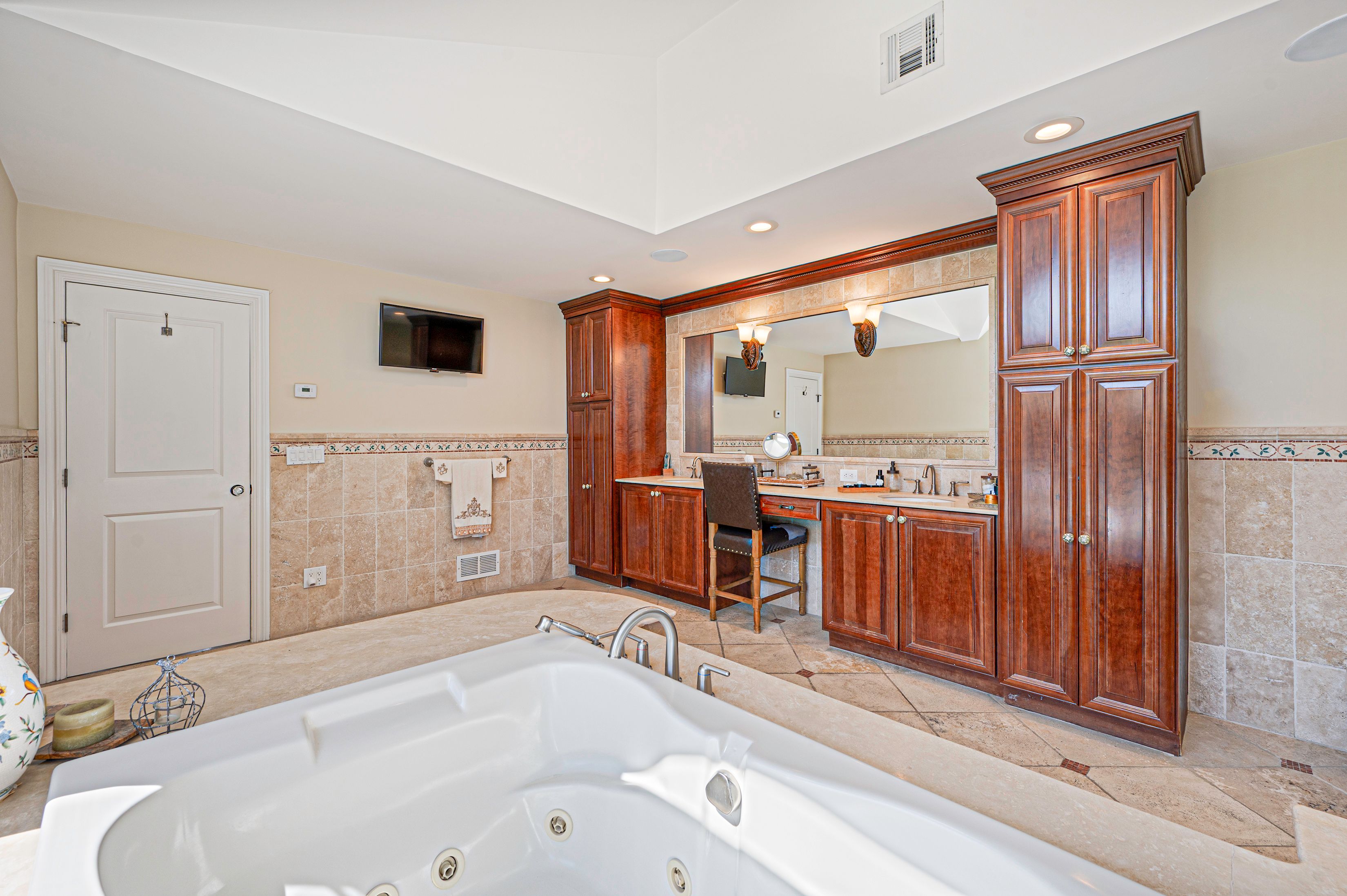  23 Steers Avenue, Northport, NY, 11768 - 物件實景