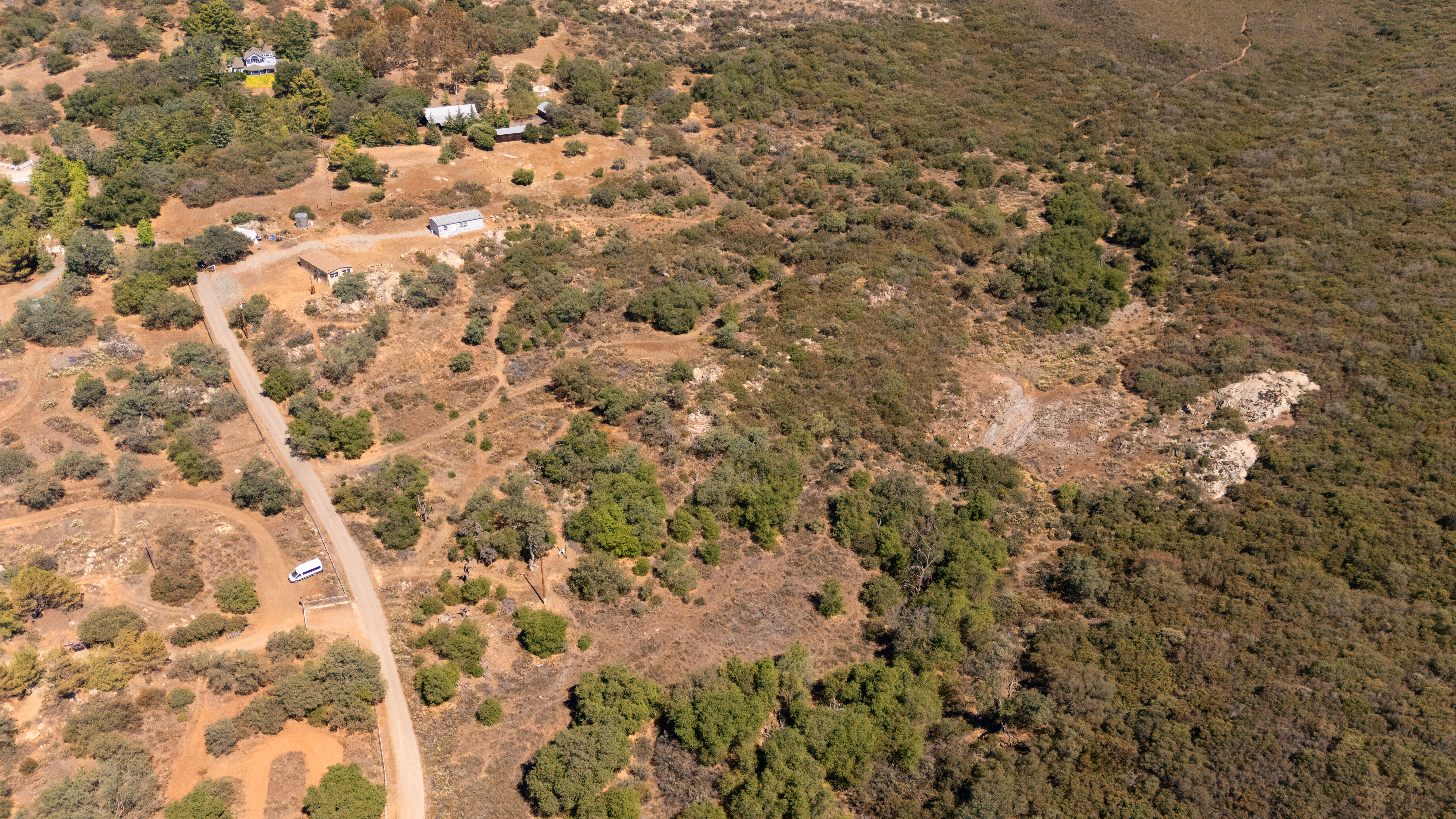  22815 Illahee Drive, Alpine, CA 91901 - 物件實景