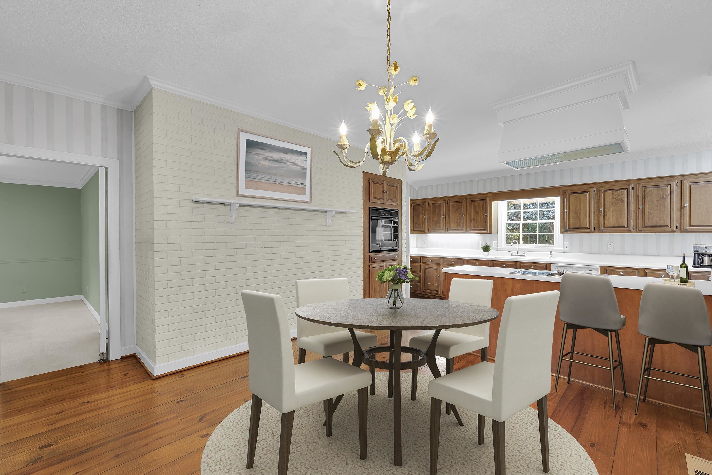 Spartanburg, South Carolina, 29302, United States, 4 Bedrooms Bedrooms, ,3 BathroomsBathrooms,Residential,For Sale,1907438