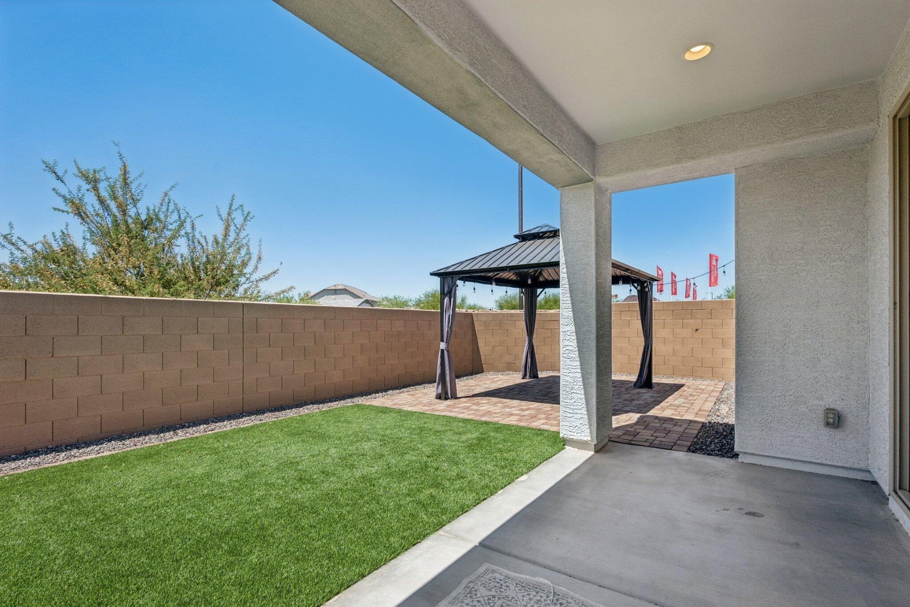  25572 N 142nd Lane  Surprise, AZ - 物件實景