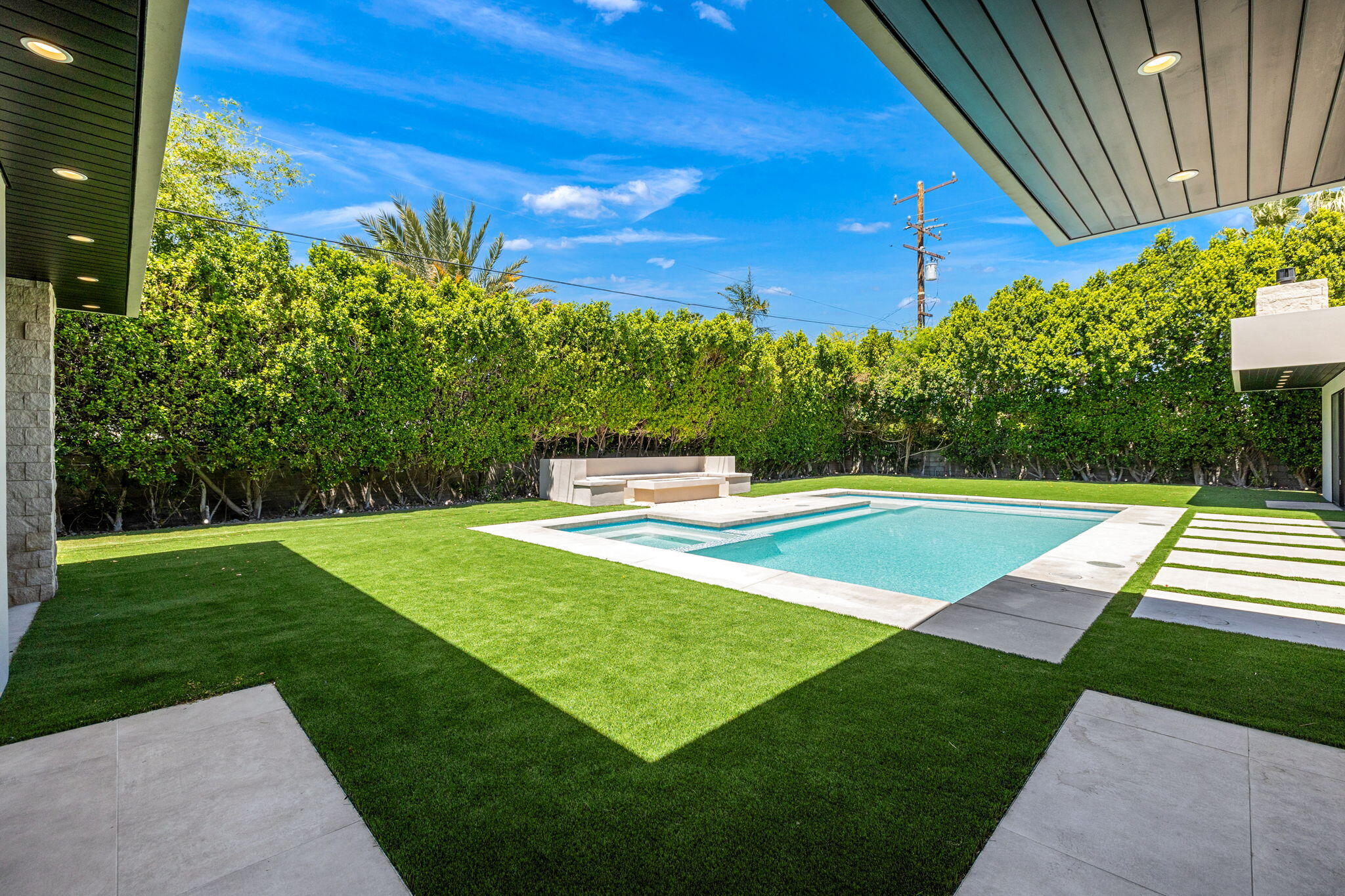 Palm Springs, California, 92262, United States, 5 Bedrooms Bedrooms, ,4 BathroomsBathrooms,Residential,For Sale,1805387