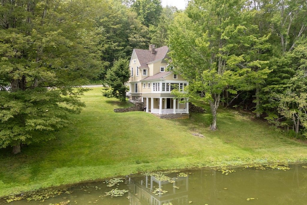 Stamford, New York, 13786, United States, 5 Bedrooms Bedrooms, ,2 BathroomsBathrooms,Residential,For Sale,1925554
