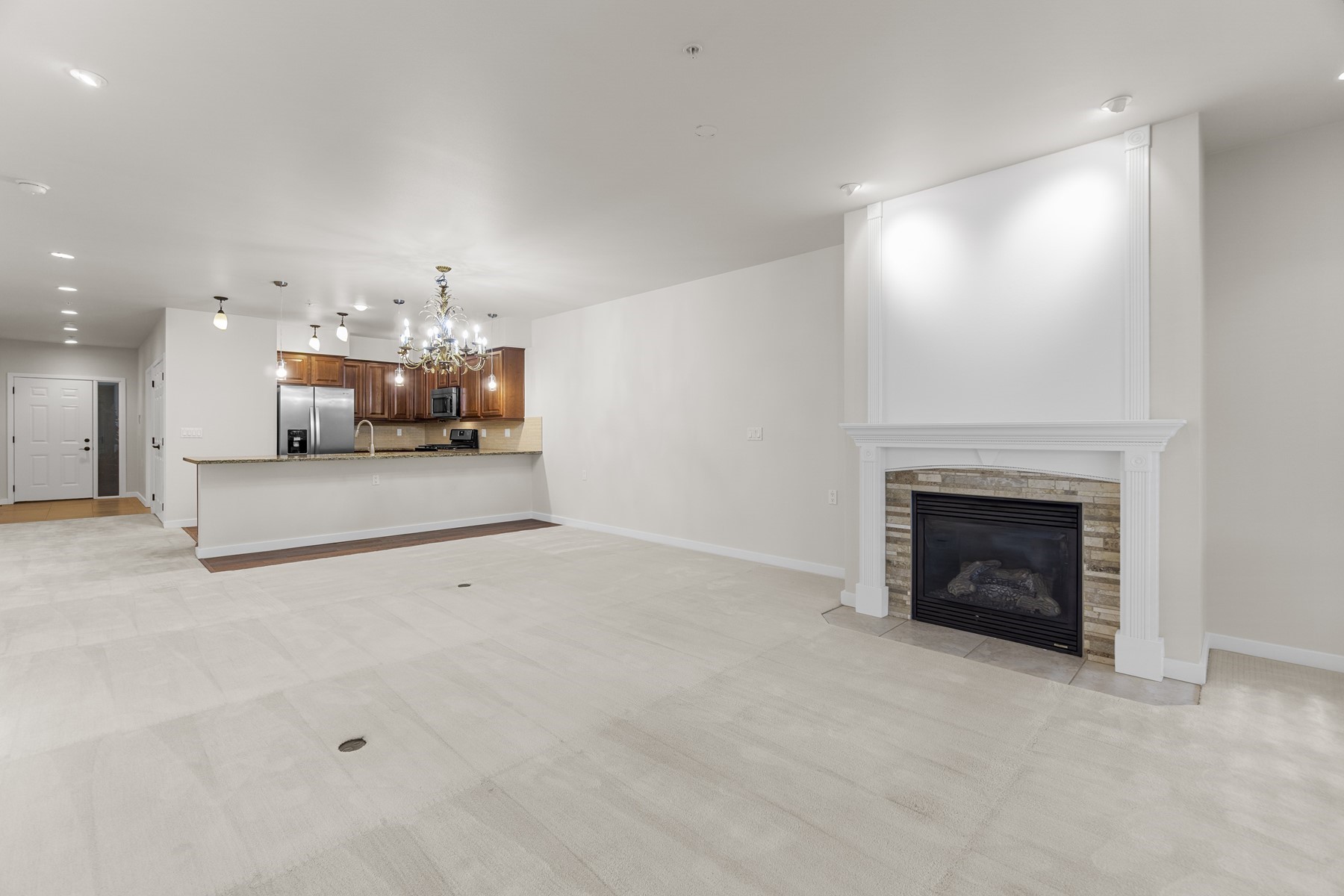  Luxury Waterfront Condo on Spokane River - 物件實景