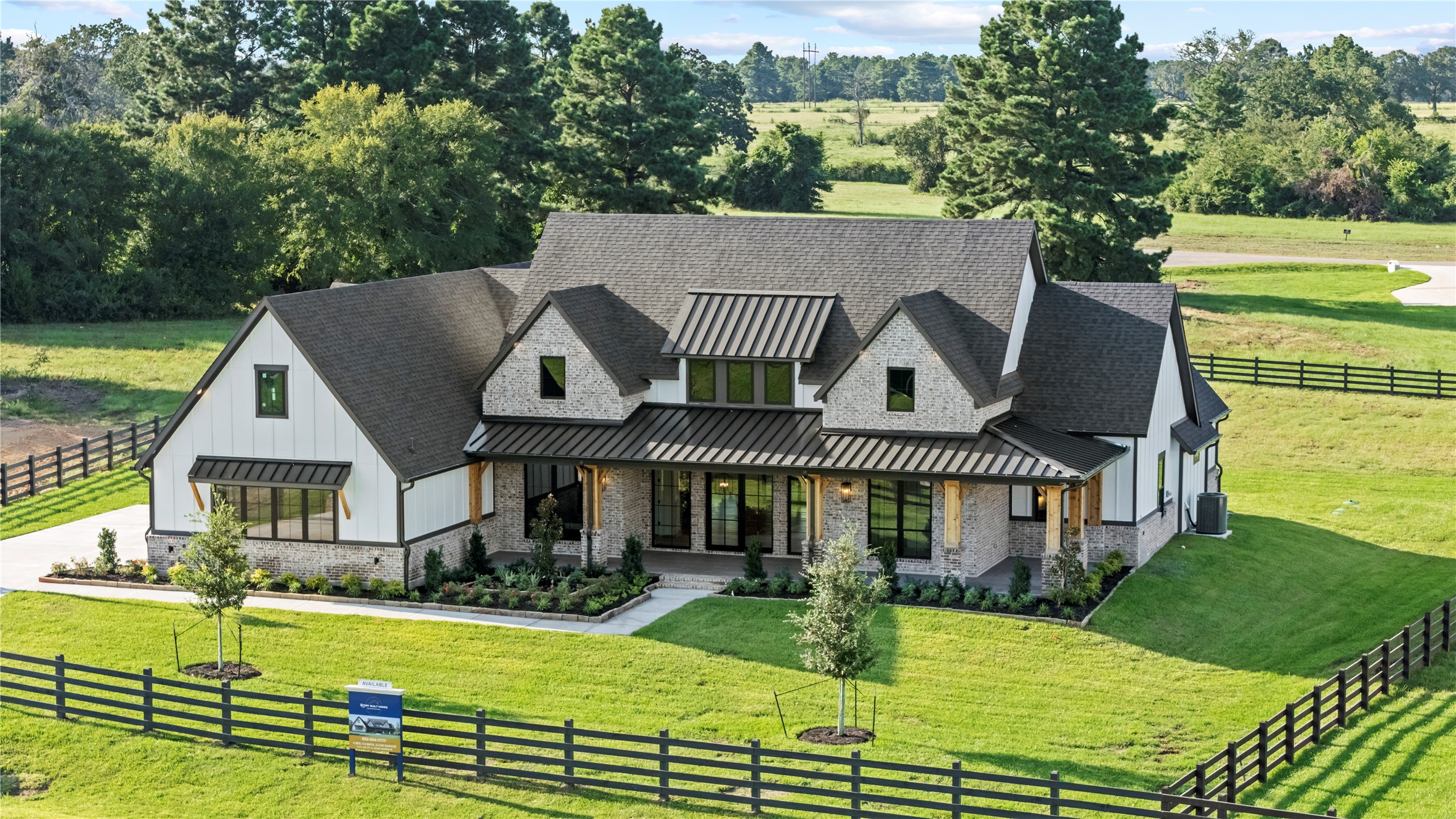 Montgomery, Texas, 77356, United States, 4 Bedrooms Bedrooms, ,5 BathroomsBathrooms,Residential,For Sale,1987481