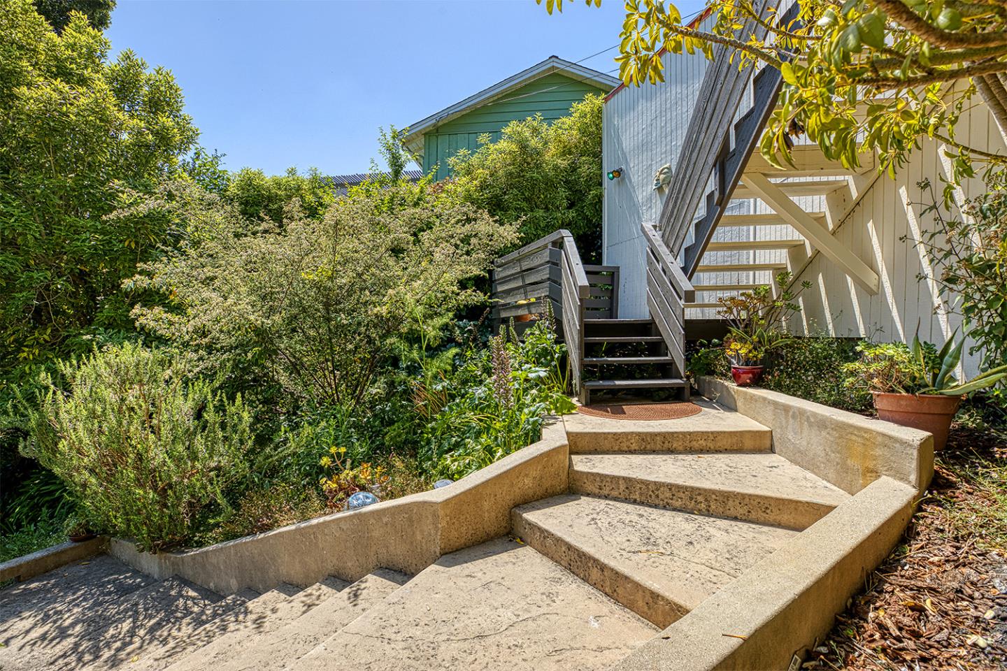 Santa Cruz, California, 95060, United States, 2 Bedrooms Bedrooms, ,2 BathroomsBathrooms,Residential,For Sale,1847420