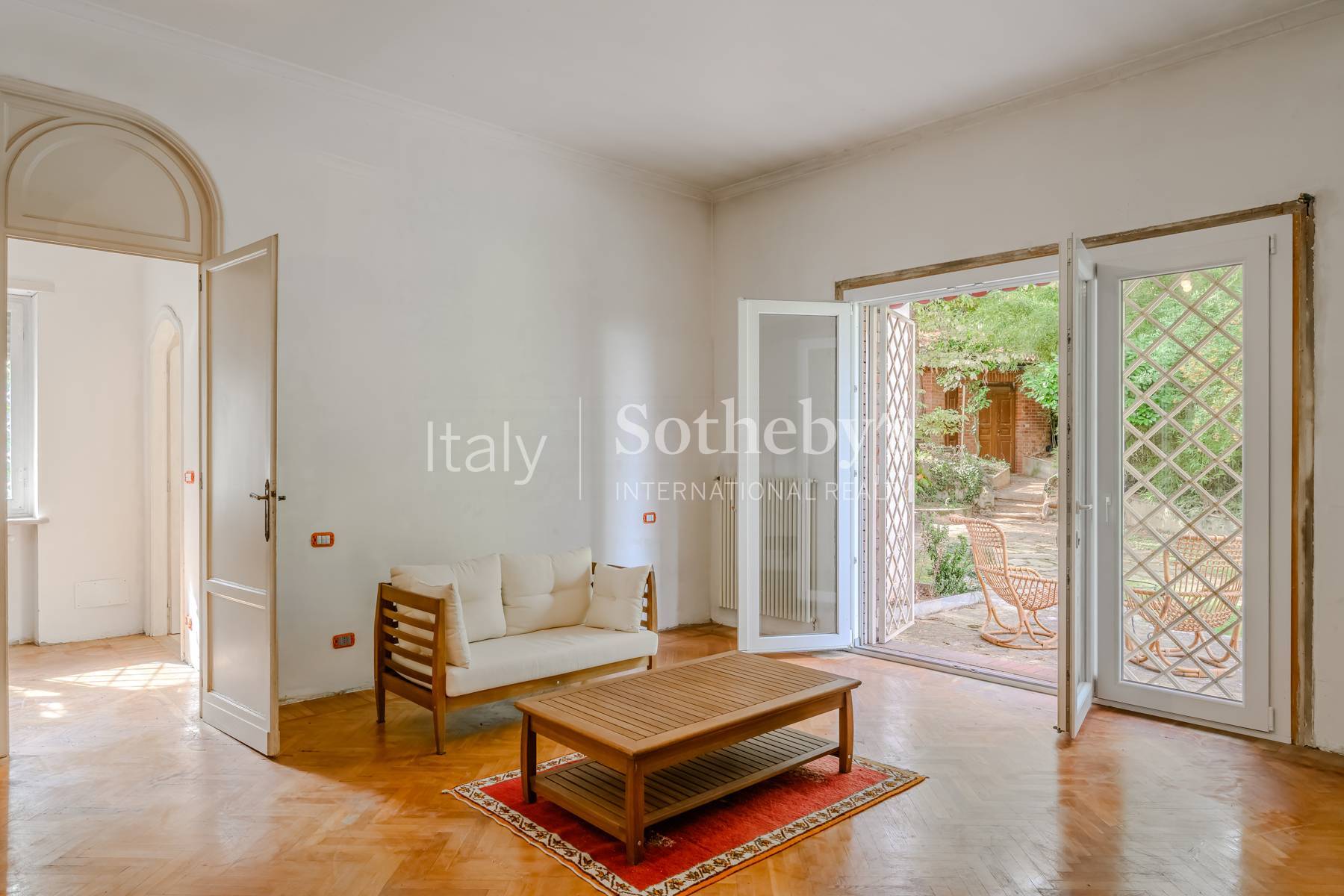  Villa with Panoramic Views and Park in Turin’s Hills - 物件實景
