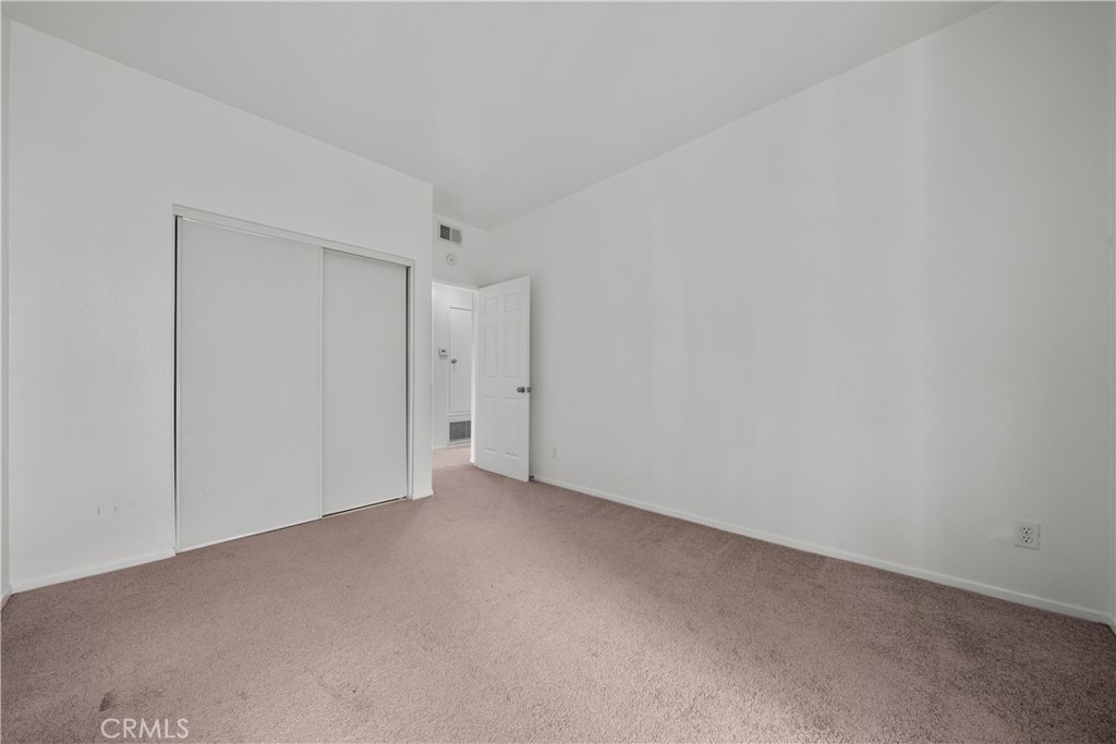 Valencia, California, 91355, United States, 2 Bedrooms Bedrooms, ,2 BathroomsBathrooms,Residential,For Sale,1937123