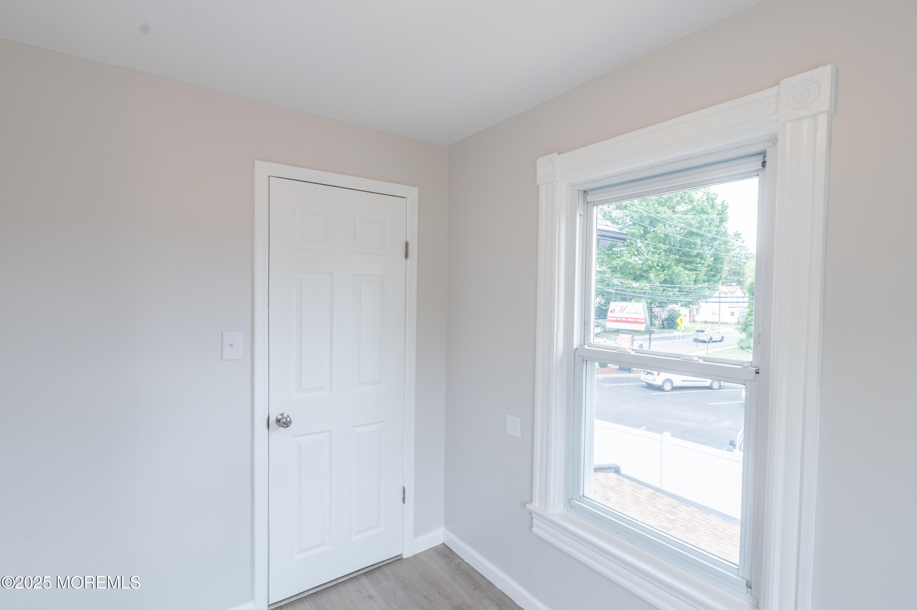 Englishtown, New Jersey, 07726, United States, 6 Bedrooms Bedrooms, ,4 BathroomsBathrooms,Residential,For Sale,1908199