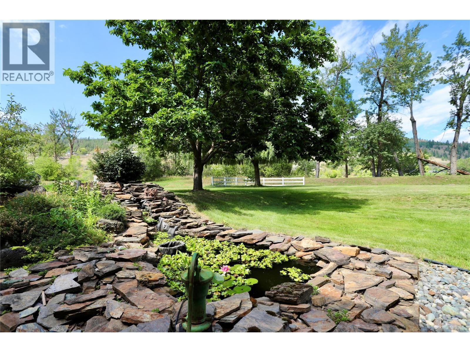 KAMLOOPS, British Columbia, V2H 1M4, CA, 5 Bedrooms Bedrooms, ,2 BathroomsBathrooms,Residential,For Sale,1912088