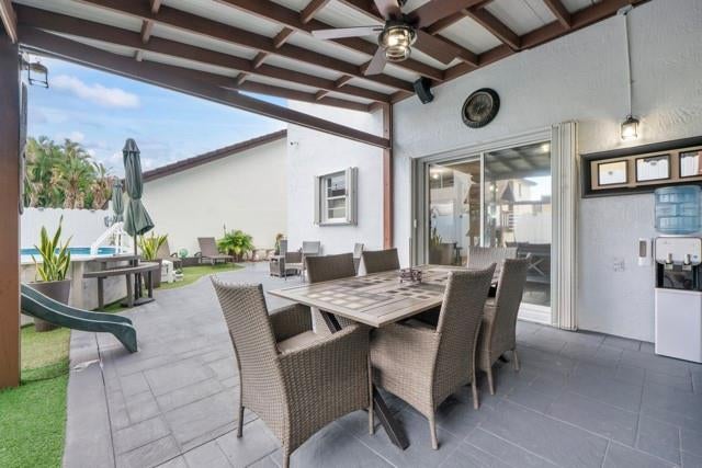 Hialeah, Florida, 33015, United States, 5 Bedrooms Bedrooms, ,3 BathroomsBathrooms,Residential,For Sale,1977900