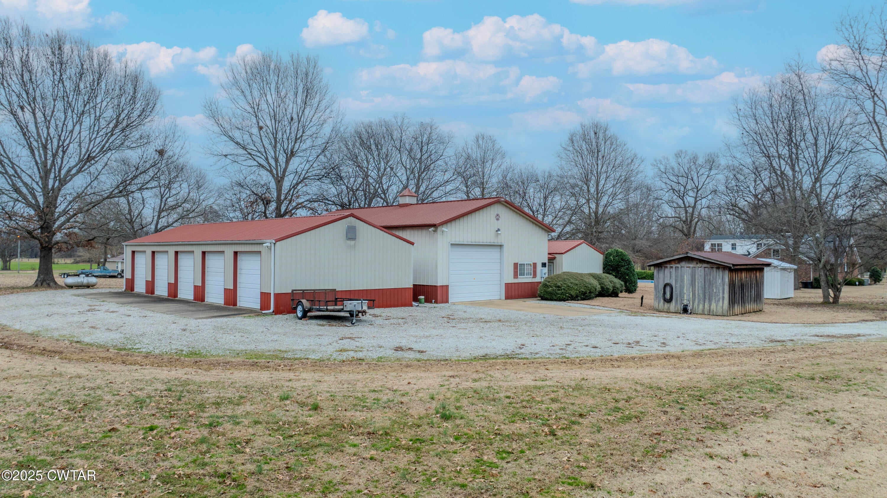 Brownsville, Tennessee, 38012, United States, 5 Bedrooms Bedrooms, ,4 BathroomsBathrooms,Residential,For Sale,1894795