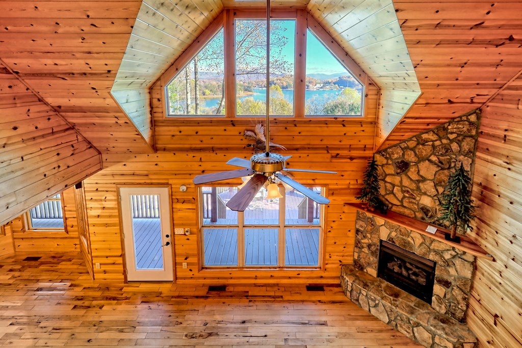 Young Harris, Georgia, 30582, United States, 4 Bedrooms Bedrooms, ,5 BathroomsBathrooms,Residential,For Sale,1987920