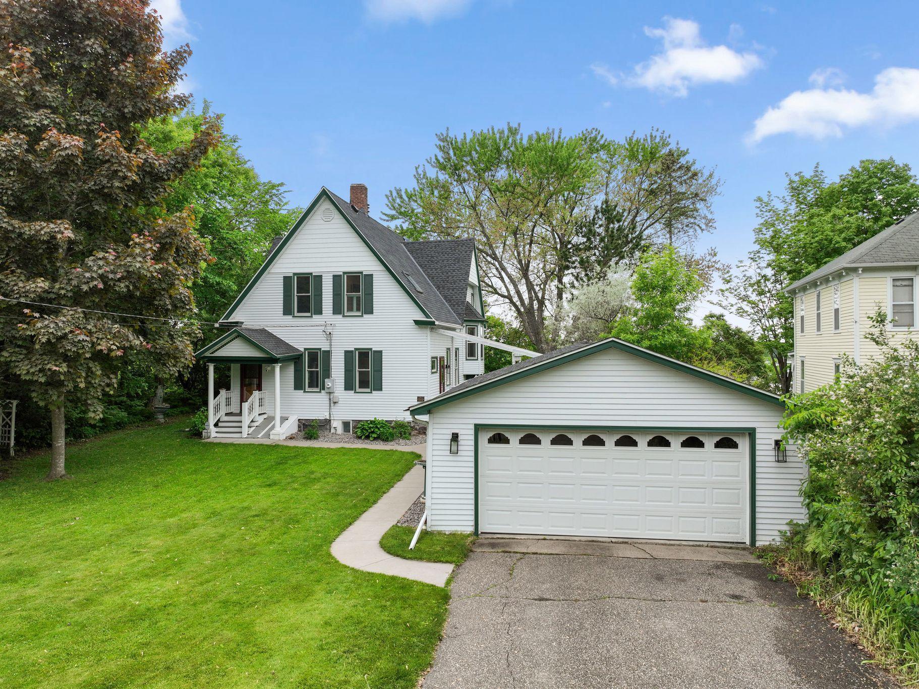 Center City, Minnesota, 55012, United States, 4 Bedrooms Bedrooms, ,1 BathroomBathrooms,Residential,For Sale,1837728