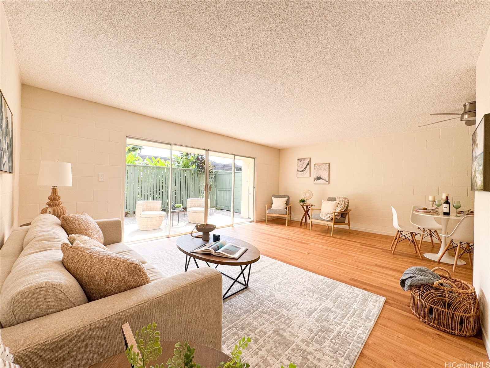 Aiea, Hawaii, 96701, United States, 3 Bedrooms Bedrooms, ,3 BathroomsBathrooms,Residential,For Sale,1962399