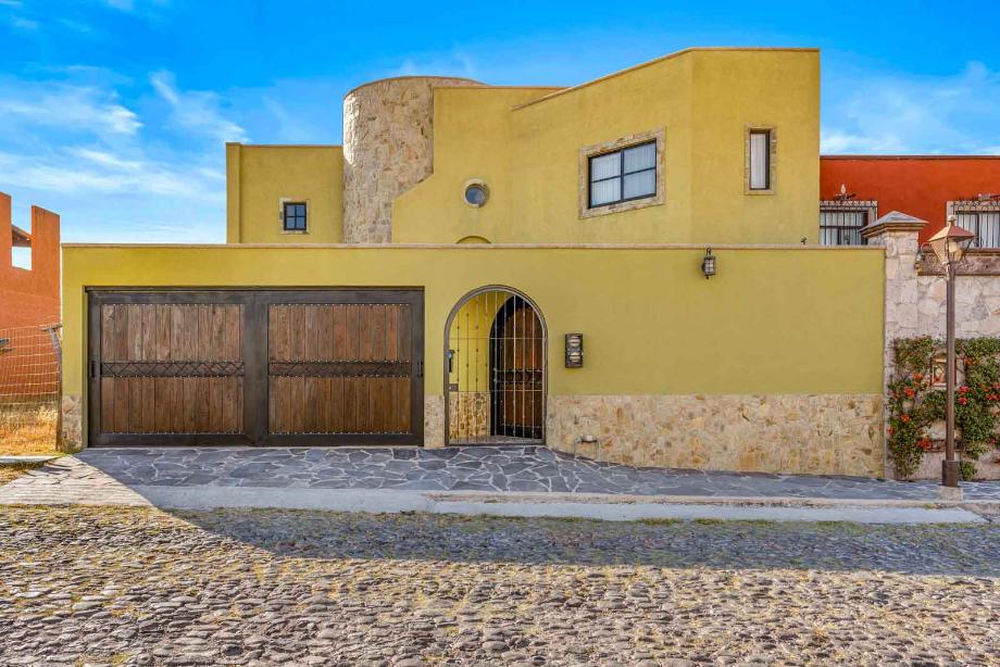 San Miguel de Allende, Guanajuato, 37740, Mexico, 3 Bedrooms Bedrooms, ,3 BathroomsBathrooms,Residential,For Sale,2003005