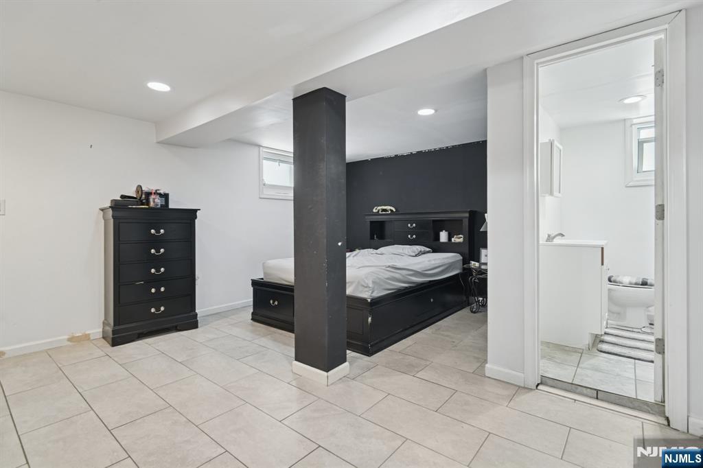 Garfield, New Jersey, 07026, United States, 4 Bedrooms Bedrooms, ,3 BathroomsBathrooms,Residential,For Sale,1905958