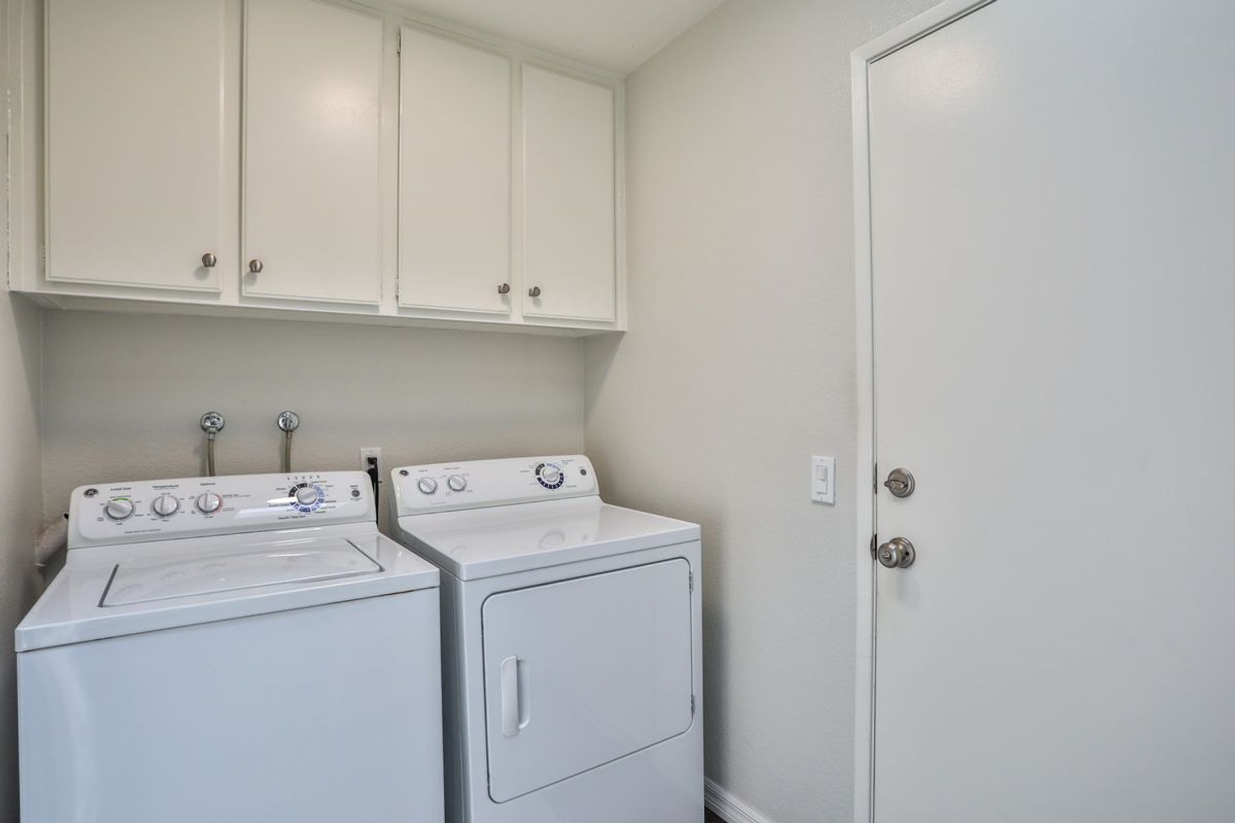  1053 Saint Andrews Drive, Upland, CA 91784 - 物件實景