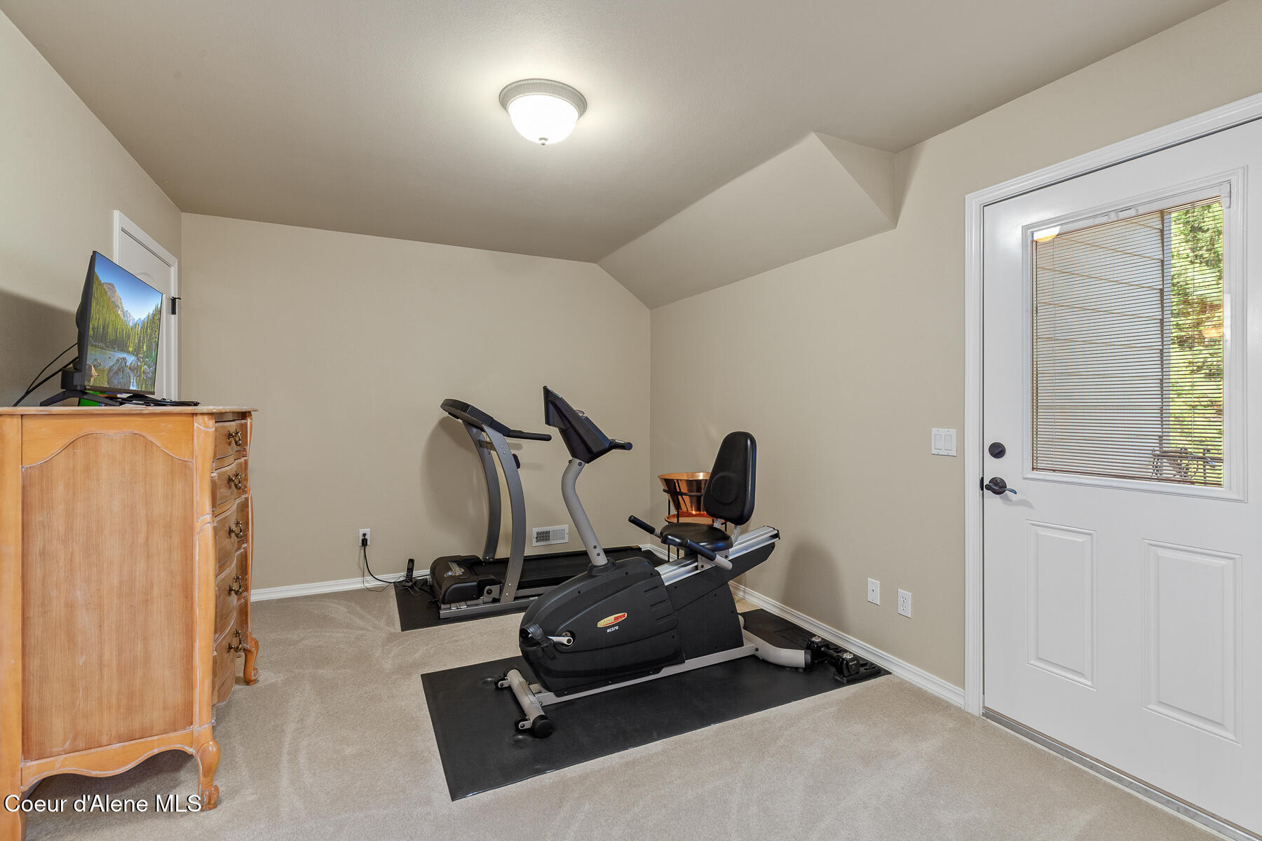 Coeur d'Alene, Idaho, 83814, United States, 4 Bedrooms Bedrooms, ,Residential,For Sale,2048588