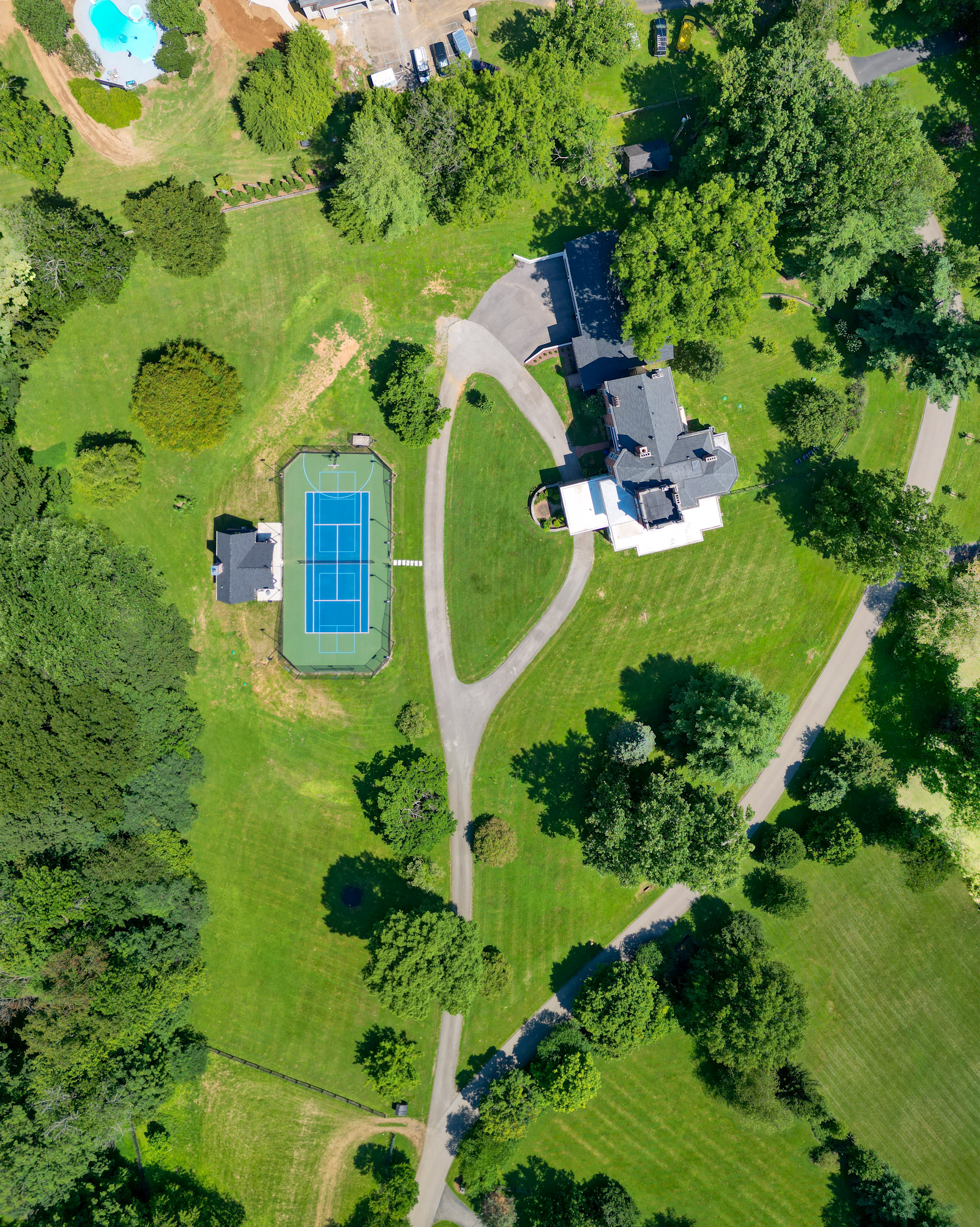  2106 Homewood Drive, Louisville, KY 40223 - 物件實景