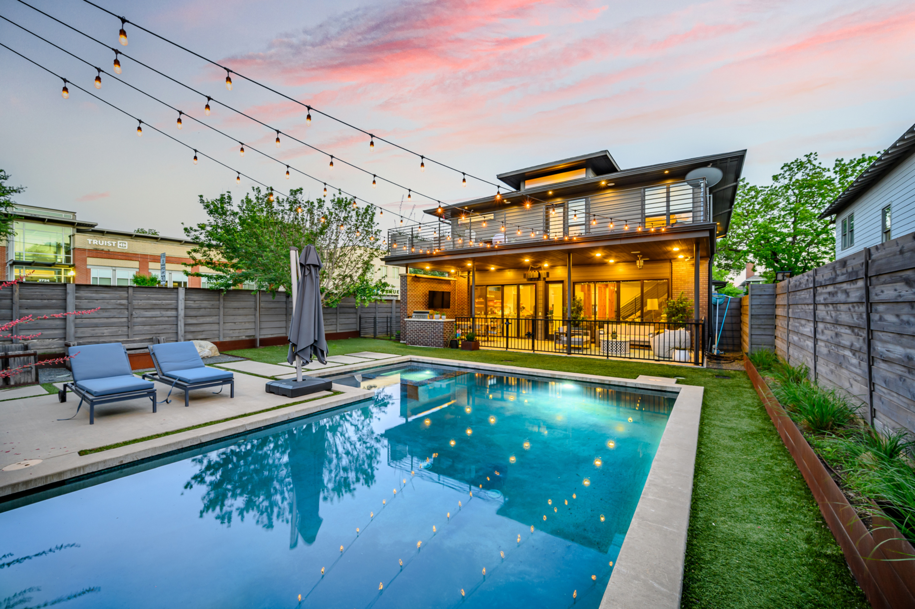  Resort-Style Living in Lower Greenville - 物件實景