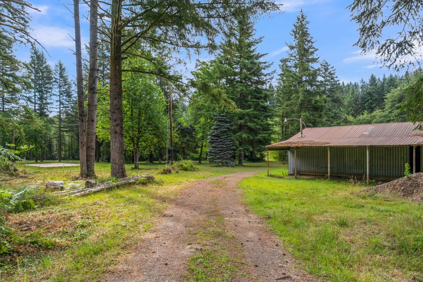 3832 NE CAVITT RD Camas, WA 98607 - 物件實景