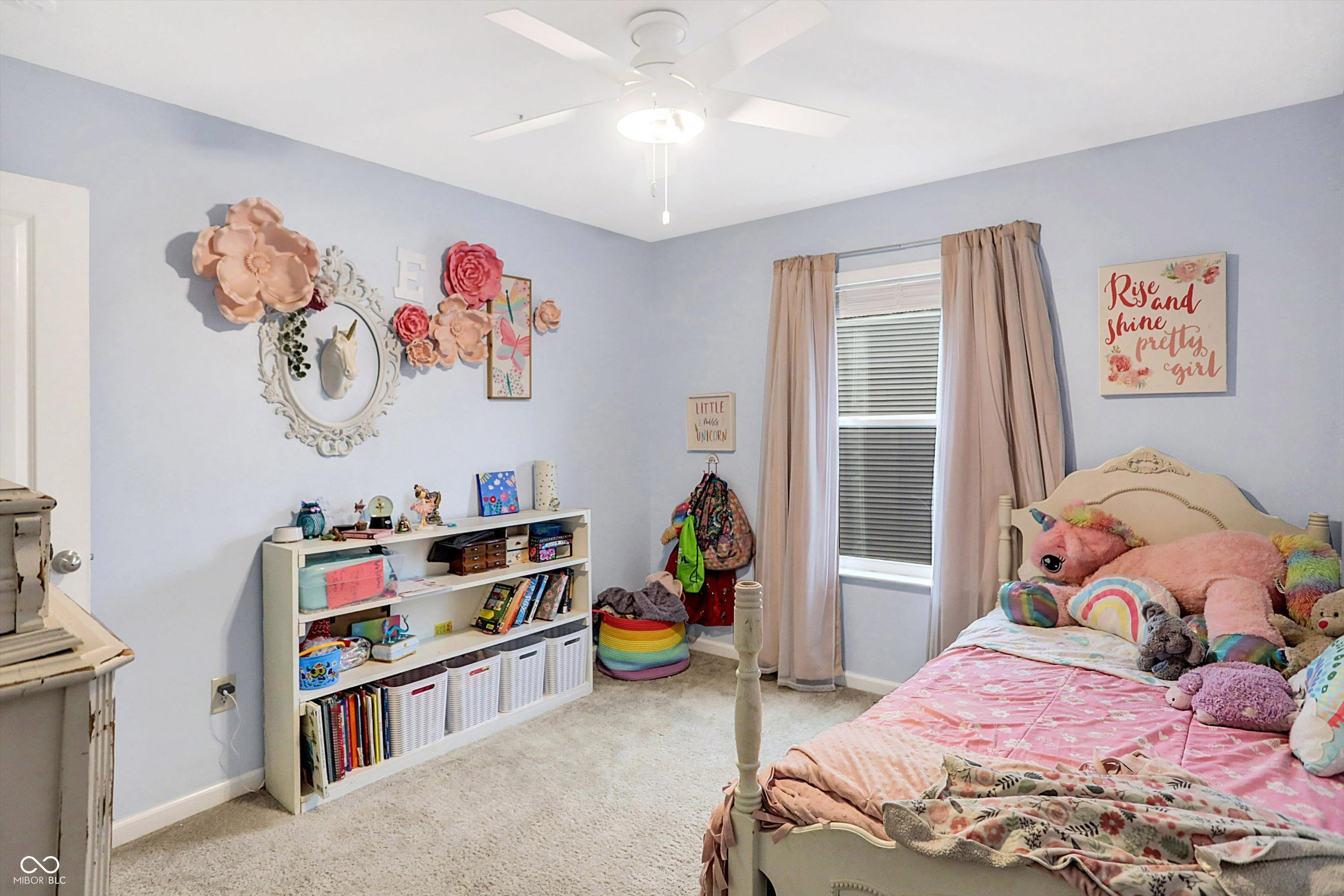 Franklin, Indiana, 46131, United States, 6 Bedrooms Bedrooms, ,4 BathroomsBathrooms,Residential,For Sale,1978604