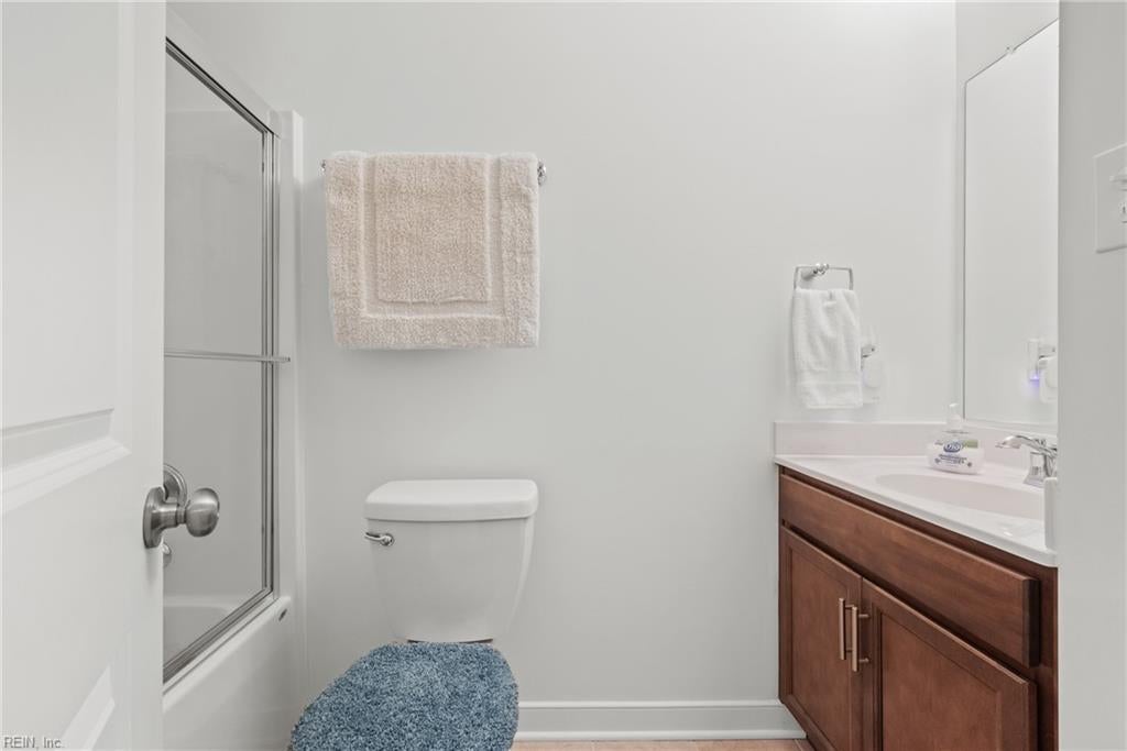 Gloucester, Virginia, 23061-2587, United States, 4 Bedrooms Bedrooms, ,3 BathroomsBathrooms,Residential,For Sale,1872162