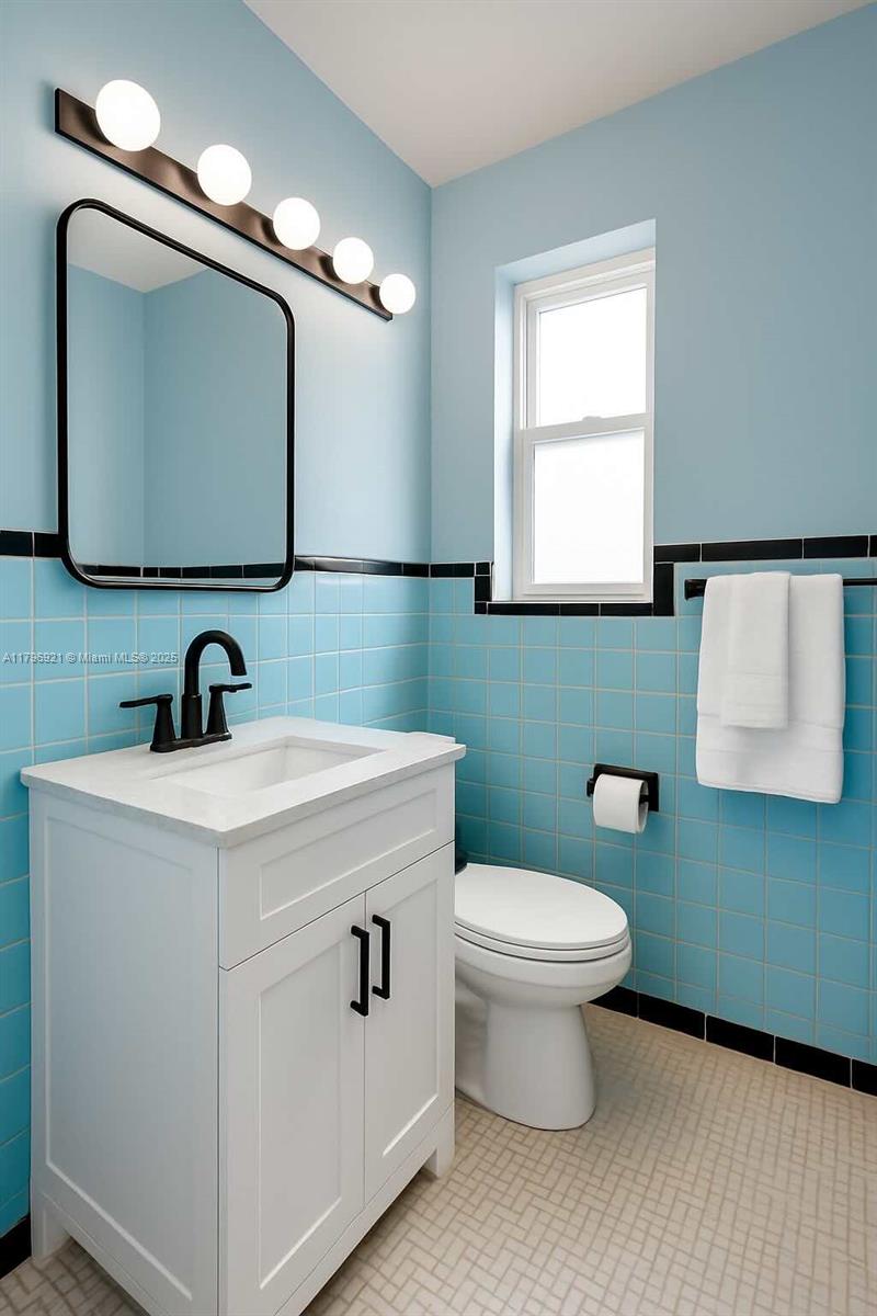 Hollywood, Florida, 33020, United States, 3 Bedrooms Bedrooms, ,3 BathroomsBathrooms,Residential,For Sale,1805248