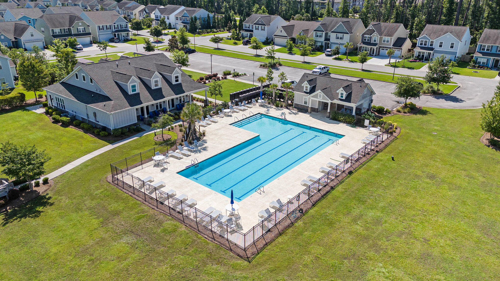 Summerville, South Carolina, 29486, United States, 4 Bedrooms Bedrooms, ,3 BathroomsBathrooms,Residential,For Sale,1882681