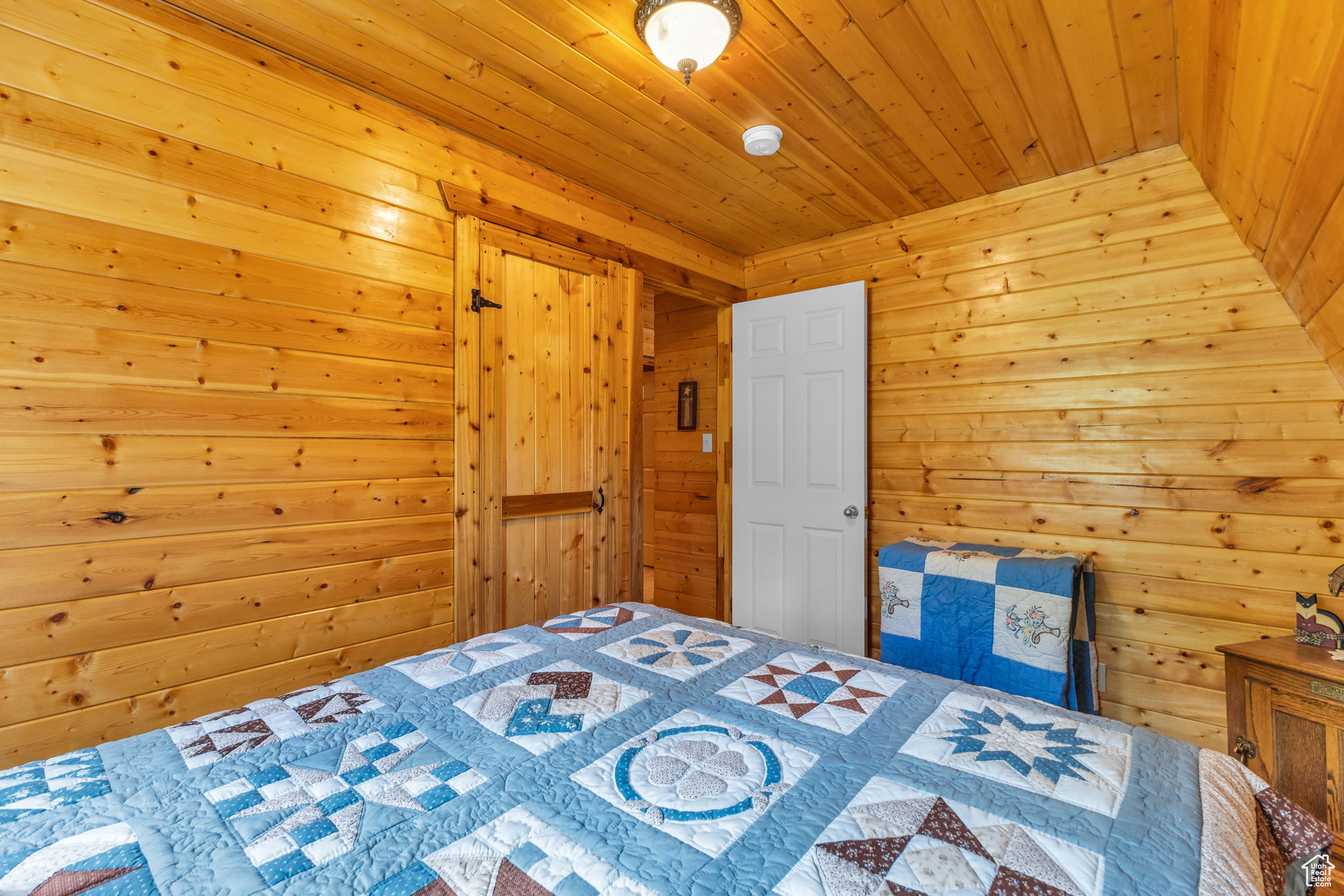 Heber City, Utah, 84032, United States, 3 Bedrooms Bedrooms, ,1 BathroomBathrooms,Residential,For Sale,1913395